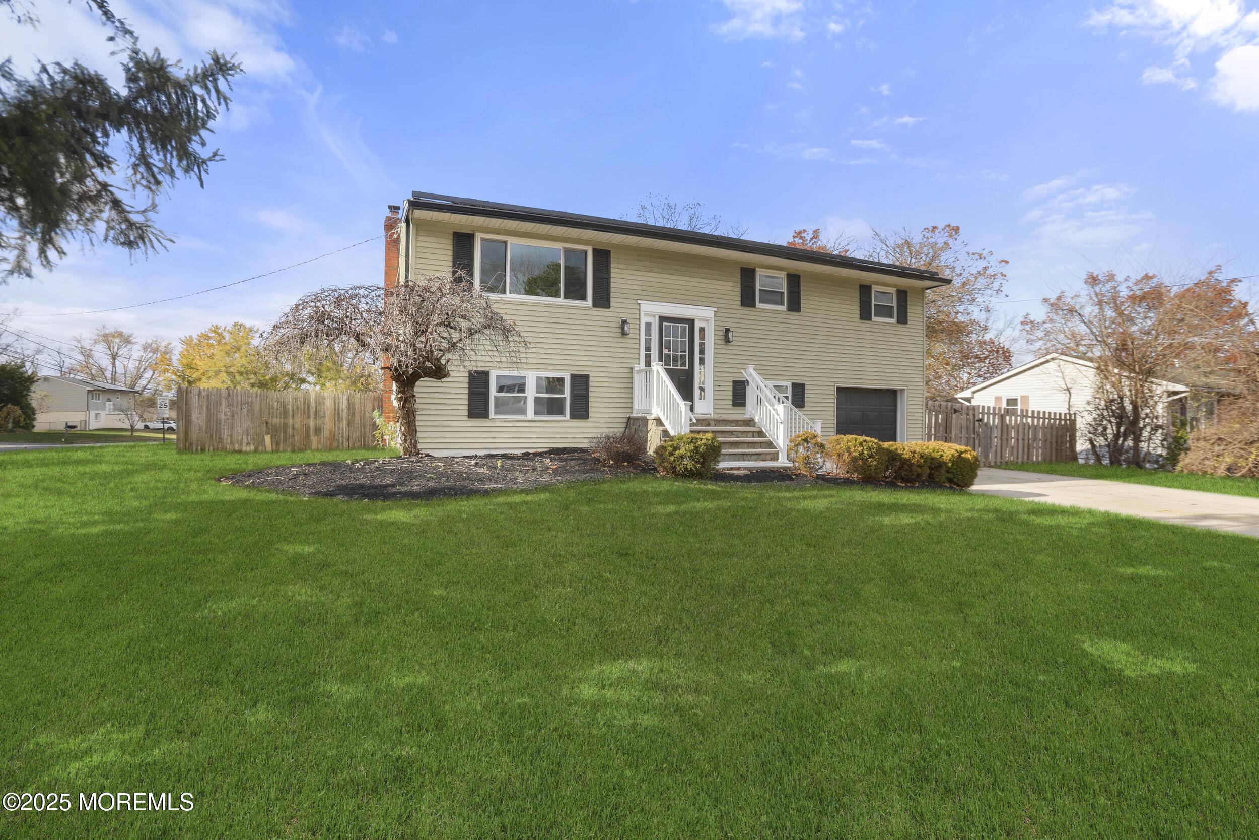 Jackson, NJ 08527,112 Manhattan Street