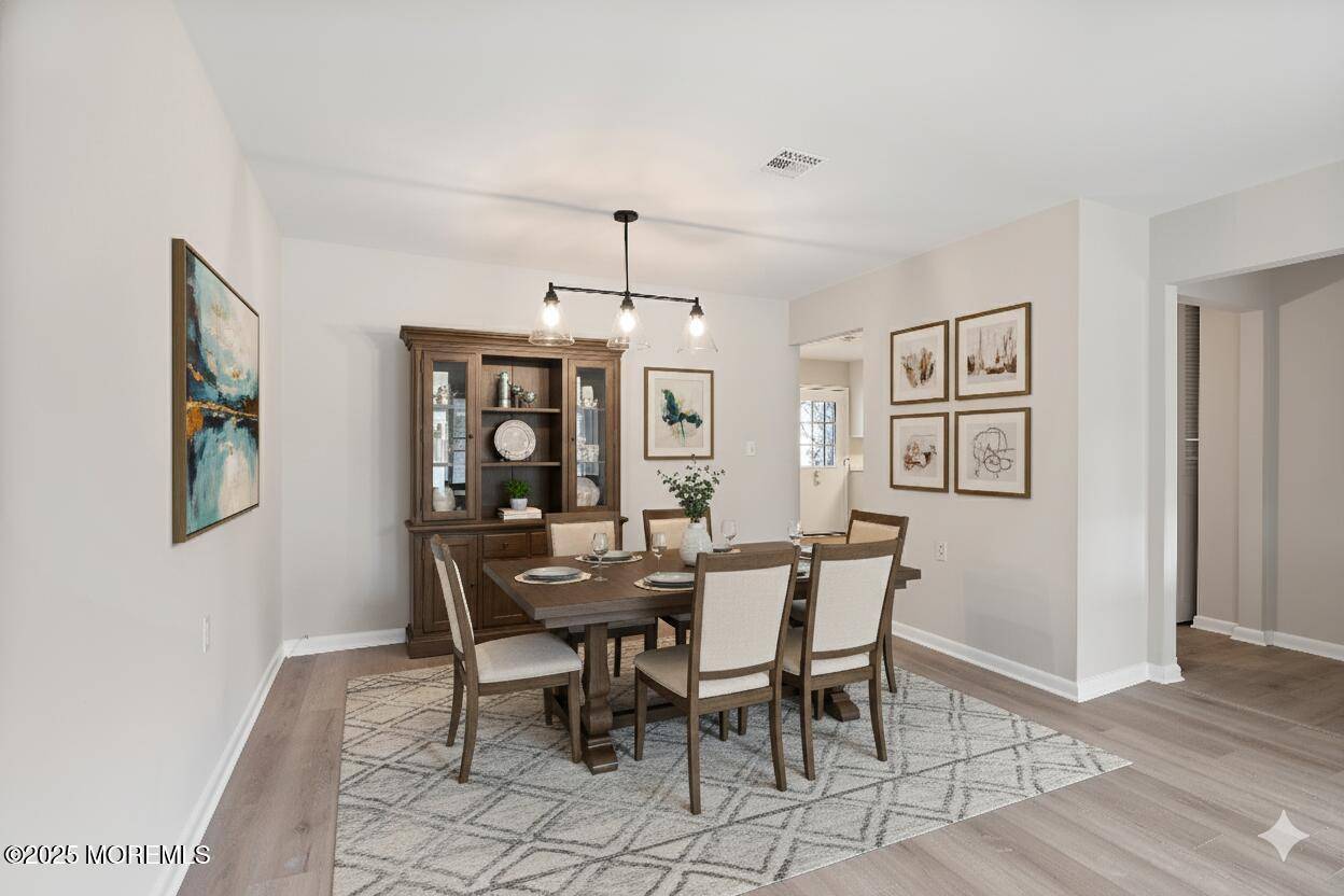 Lakewood, NJ 08701,1087 Argyll Circle