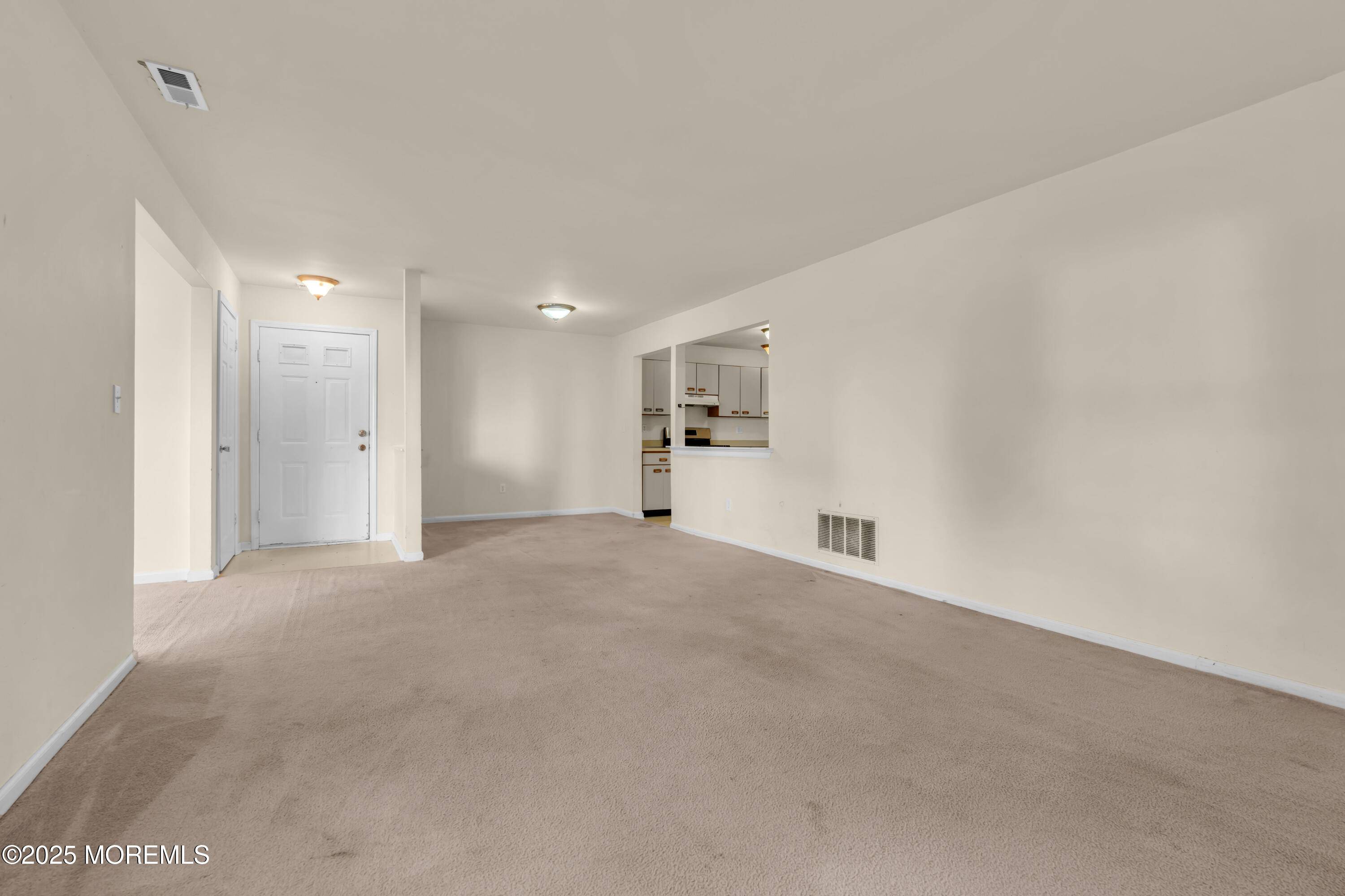 Freehold, NJ 07728,706 Zlotkin Circle #2