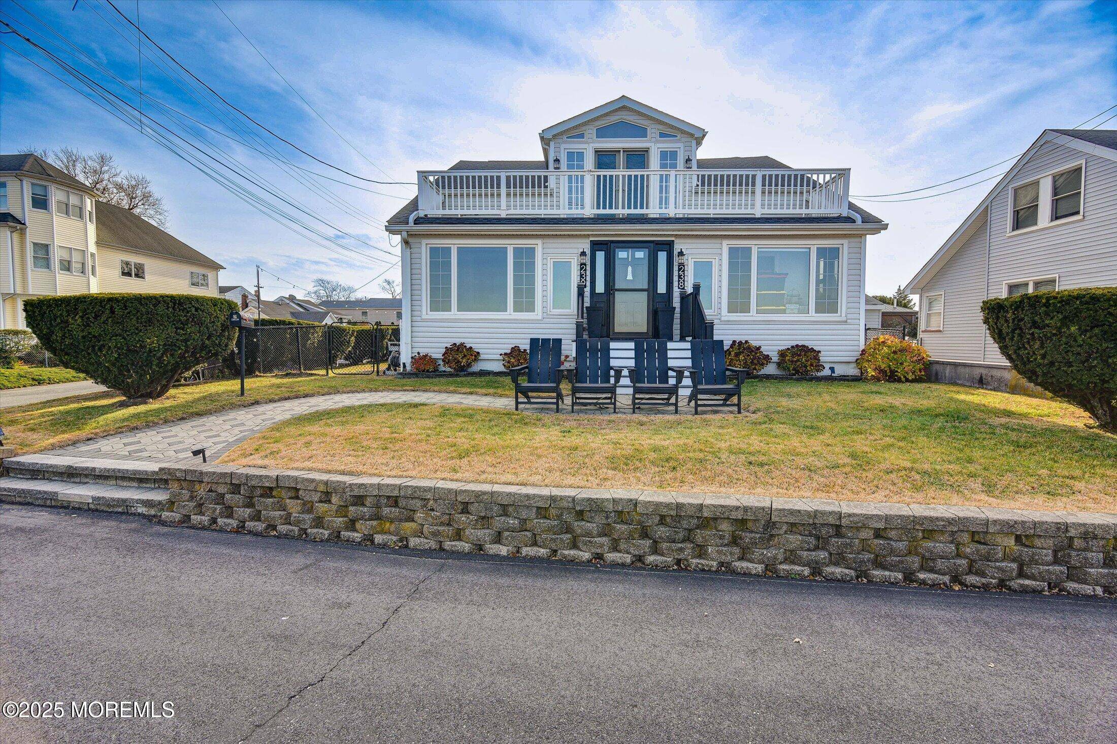 Laurence Harbor, NJ 08879,238 Shoreland Circle
