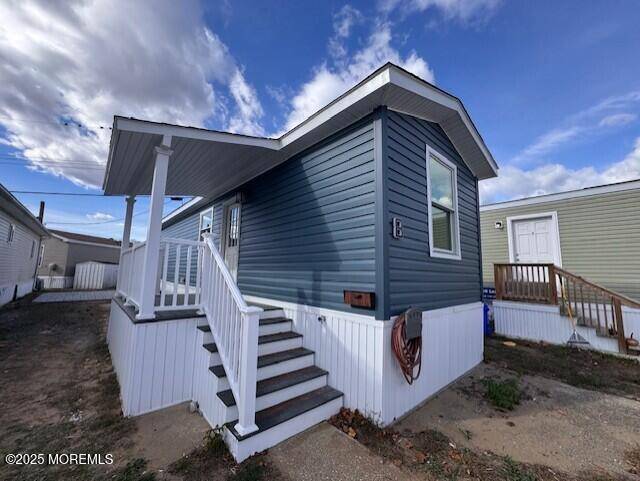 Hazlet, NJ 07734,8 Avenue A