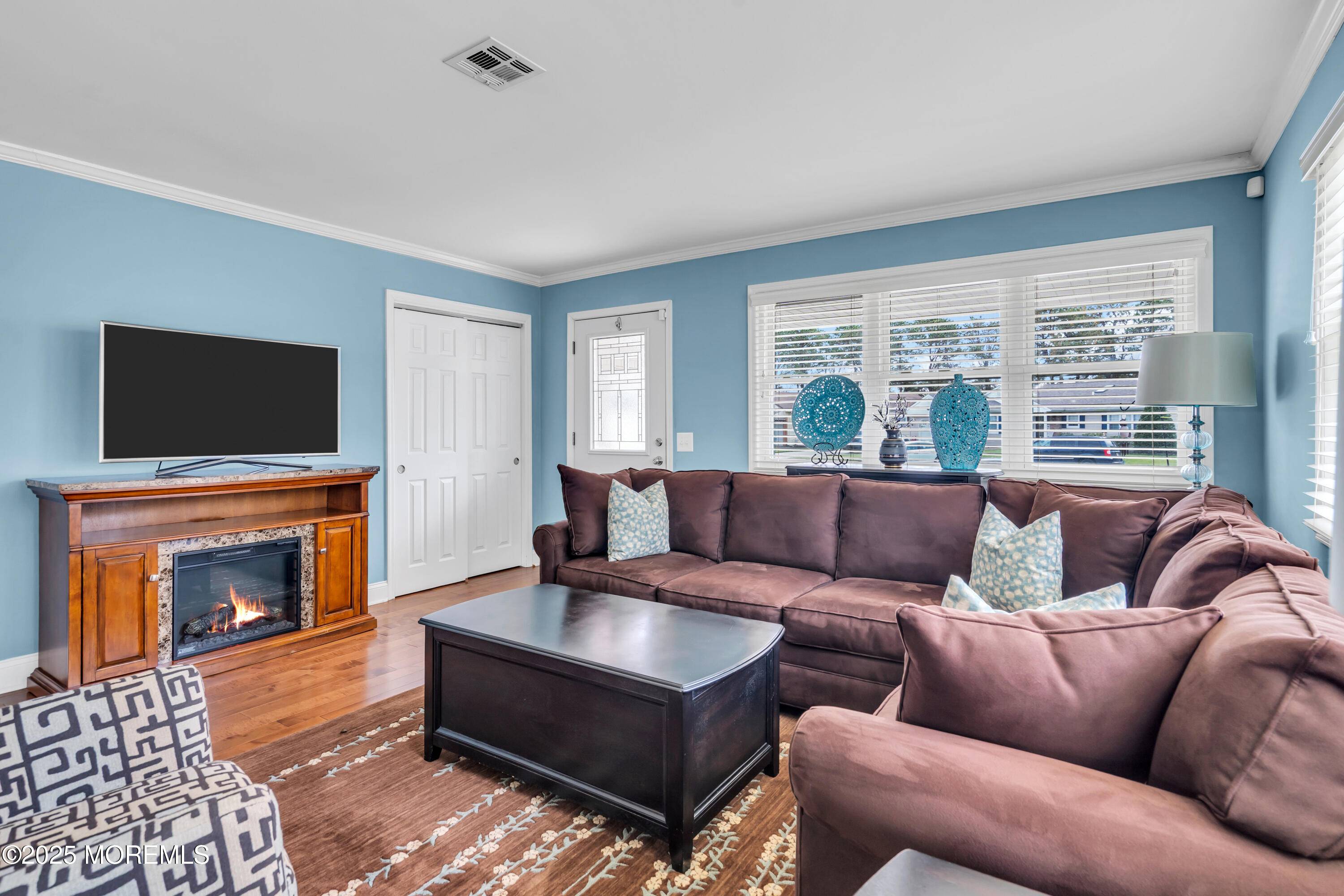 Toms River, NJ 08757,21 Redlands Court