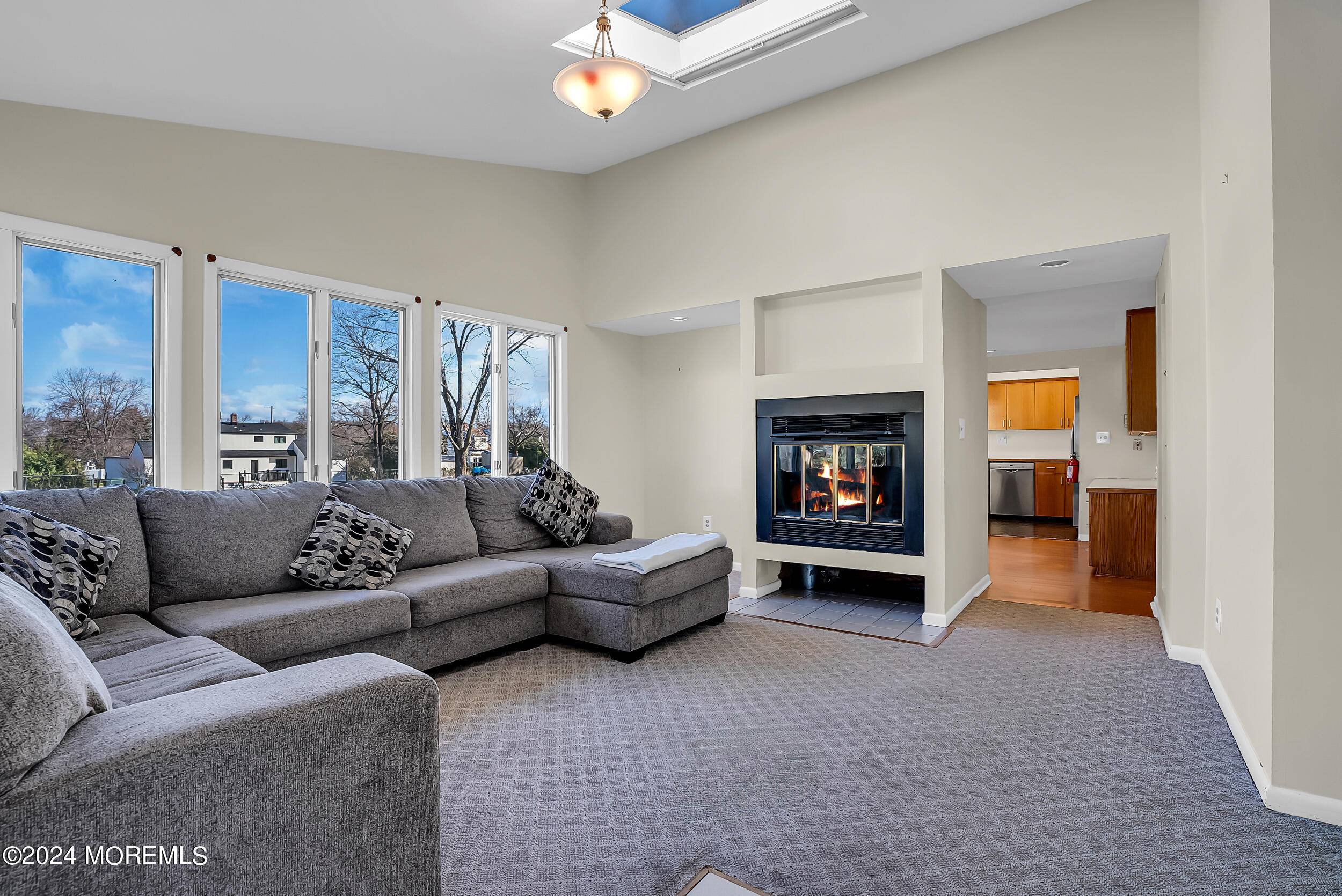 Oakhurst, NJ 07755,459 W Park Avenue