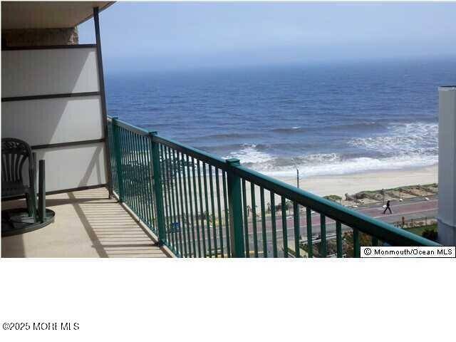 Long Branch, NJ 07740,480 Ocean Avenue #8G