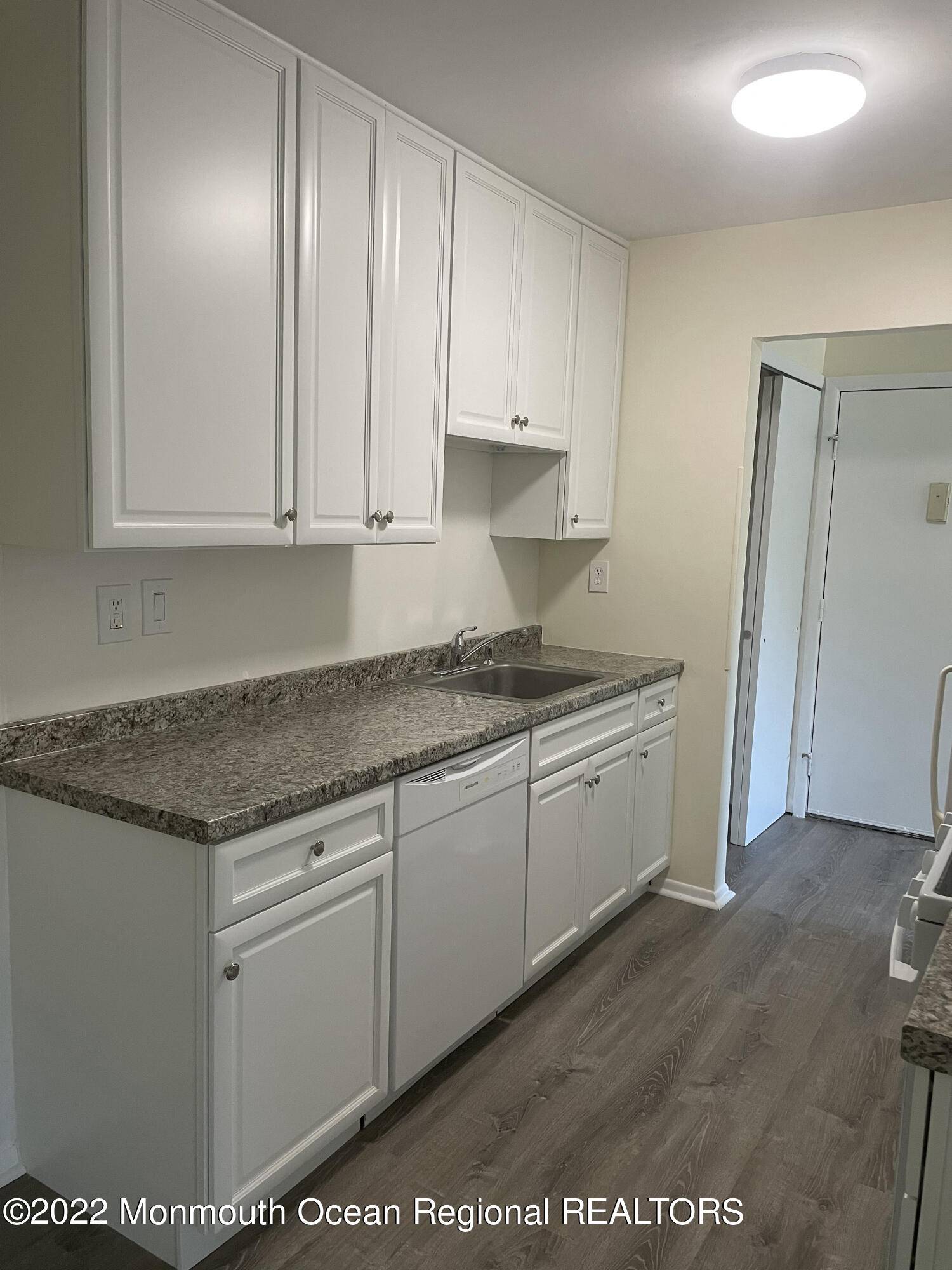 Manalapan, NJ 07726,82 Amberly Drive #F