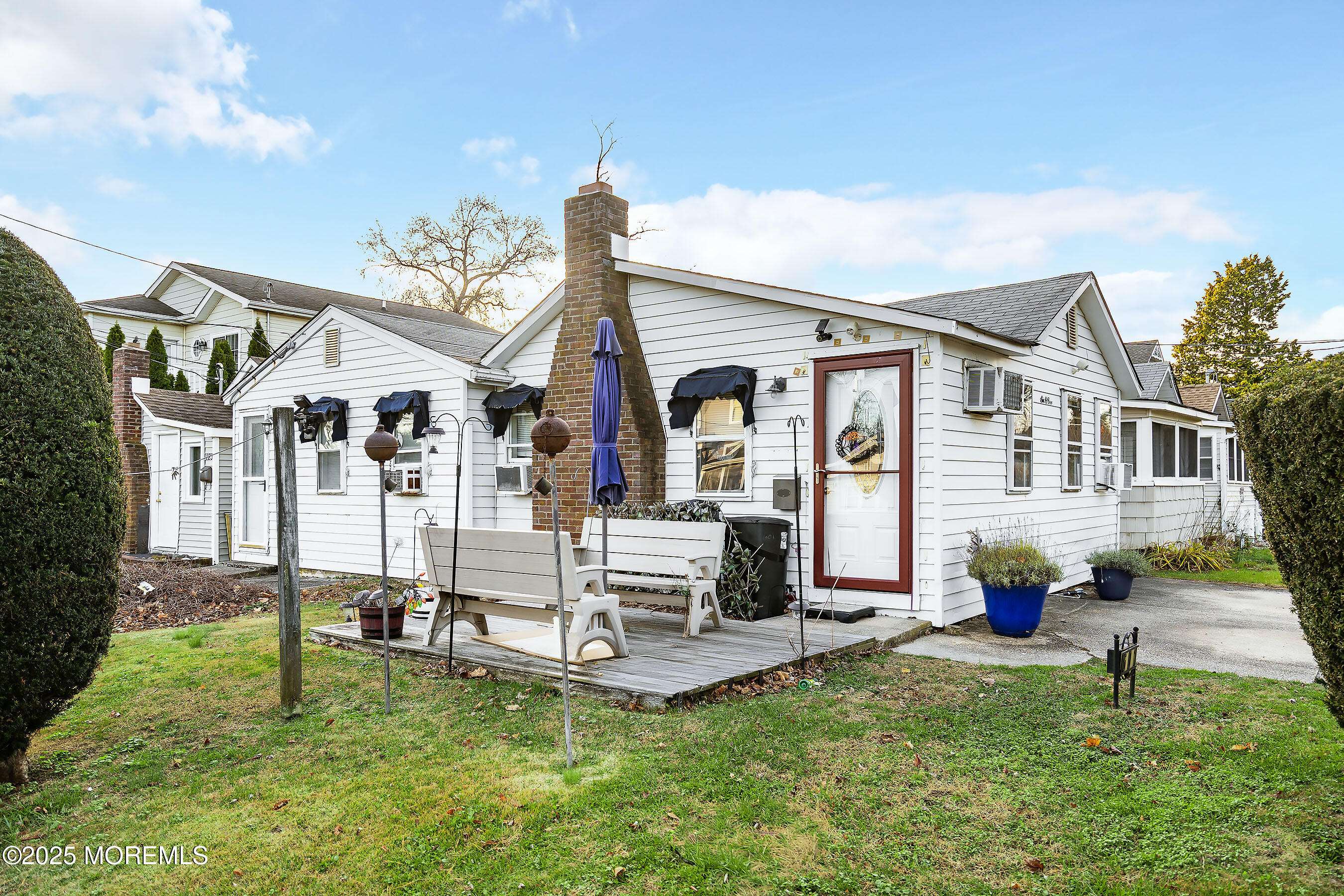 Spring Lake Heights, NJ 07762,601 Central Avenue