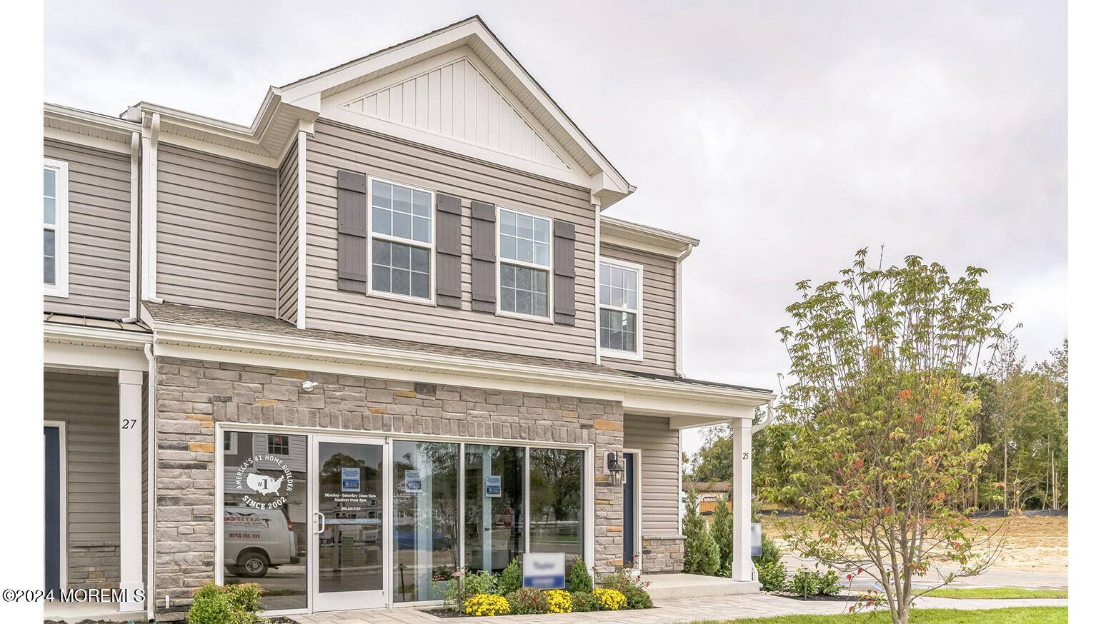 Neptune Township, NJ 07753,54 Victoria Gardens Square