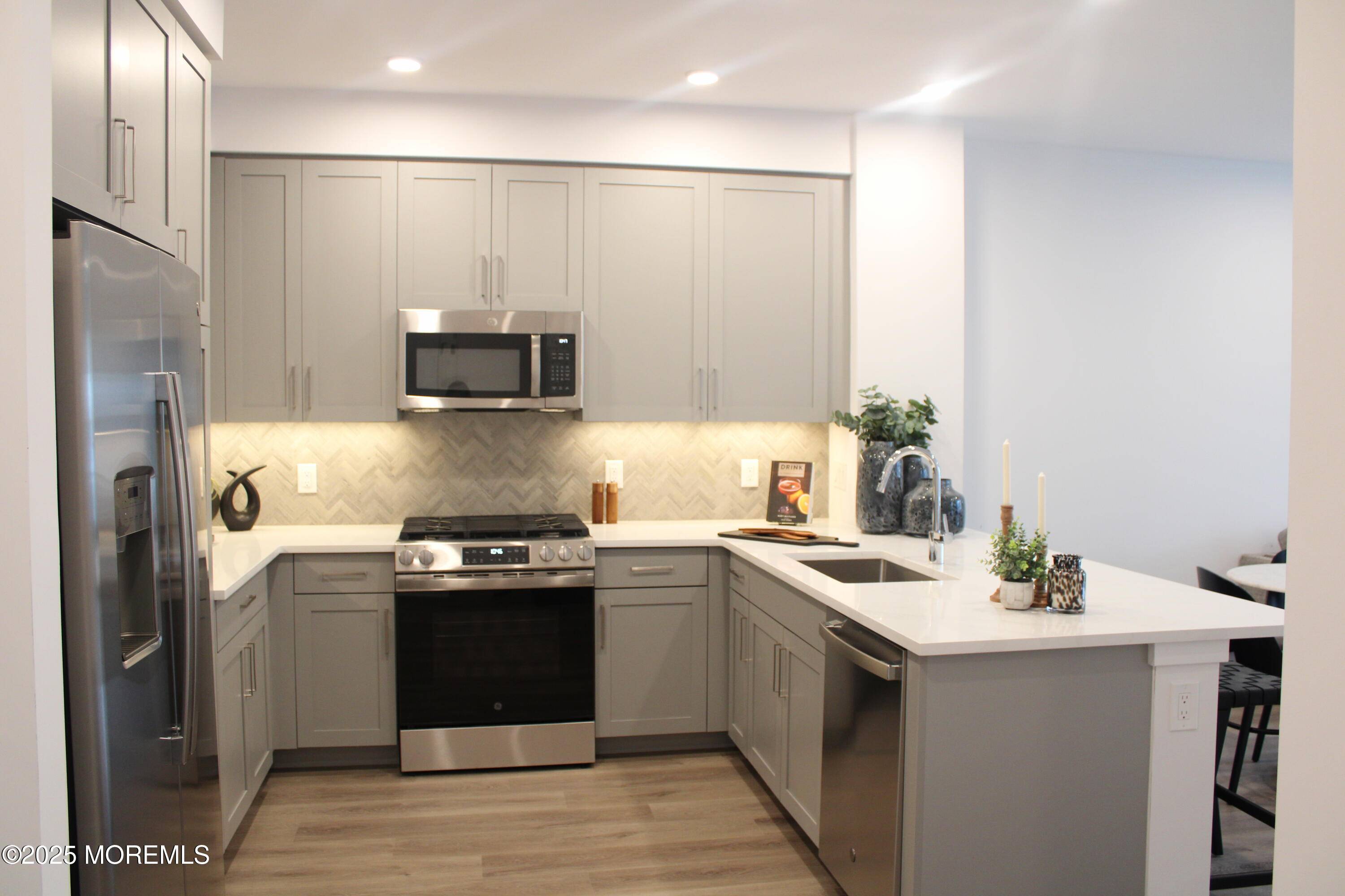 South Amboy, NJ 08879,2000 Schindler Drive