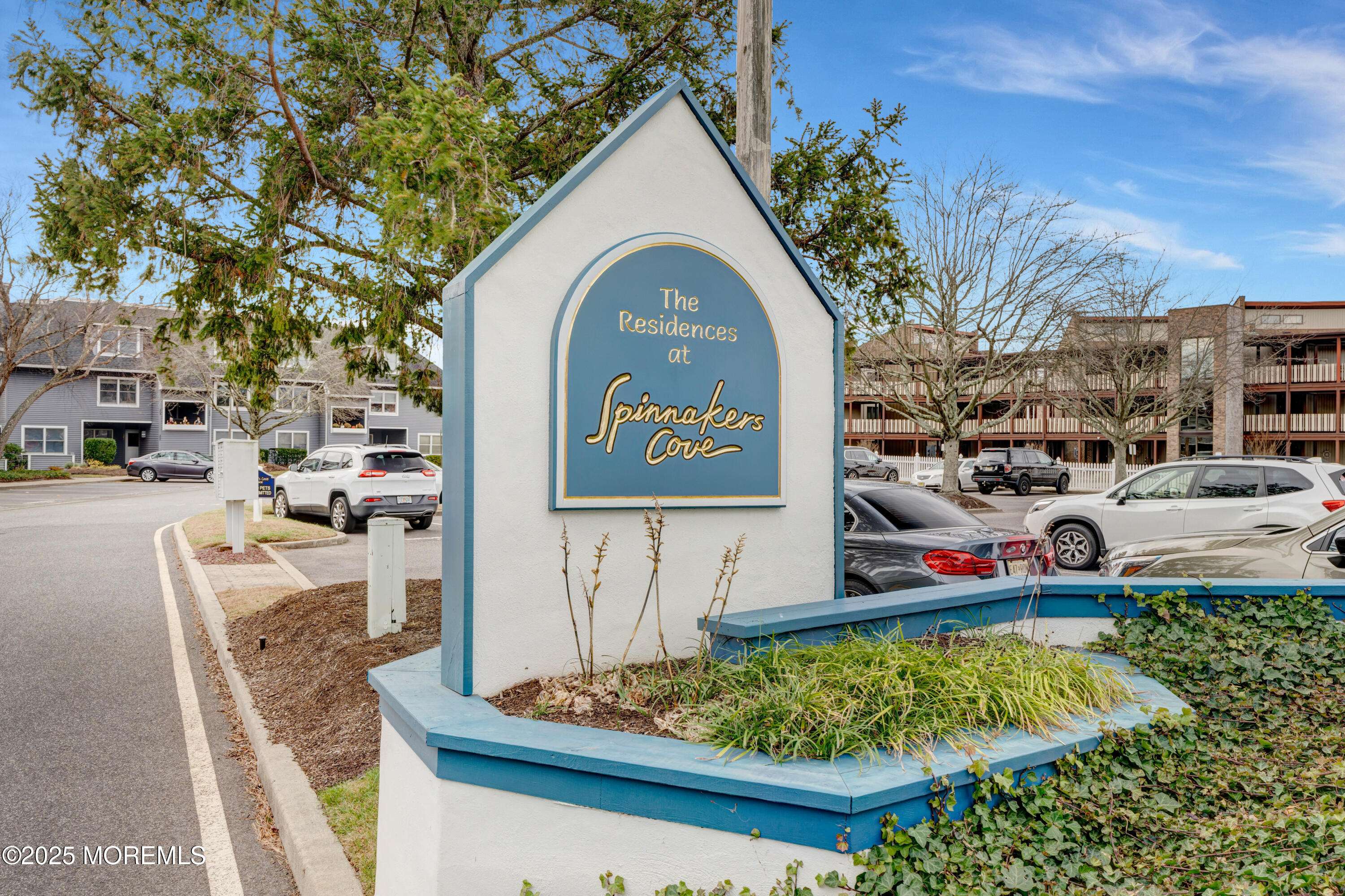 Toms River, NJ 08753,302 Spinnakers Cove