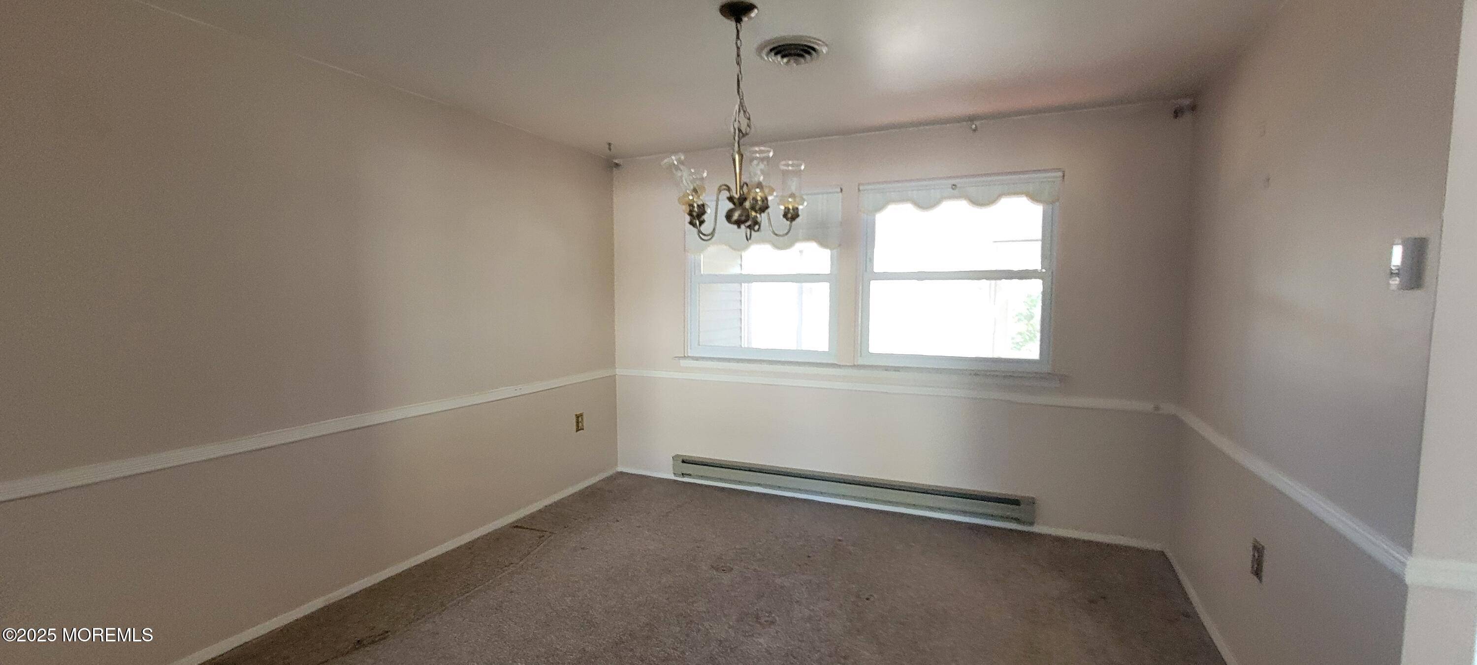 Whiting, NJ 08759,6 Holyoke Court