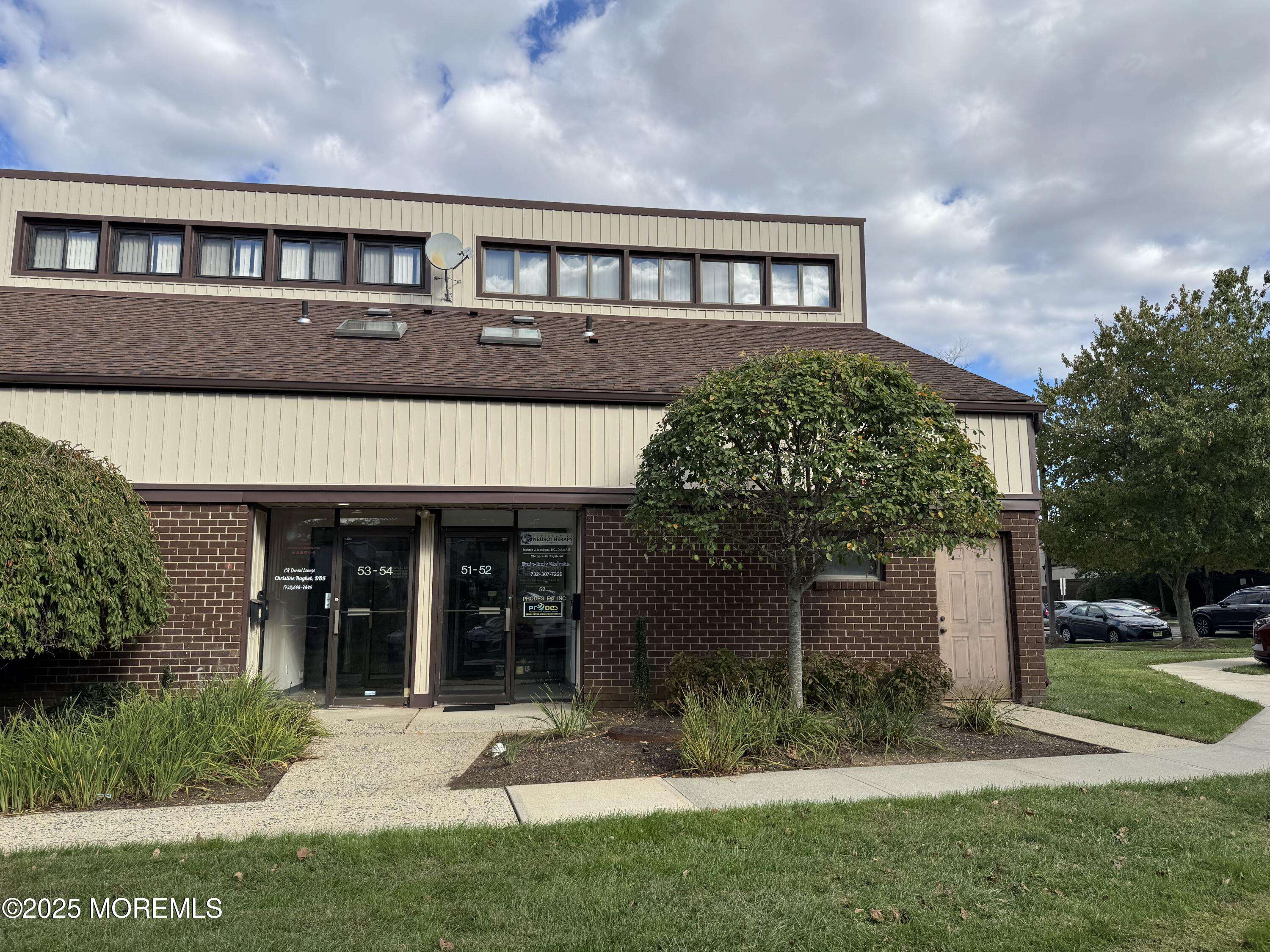 East Brunswick, NJ 08816,52 Brunswick Woods Drive