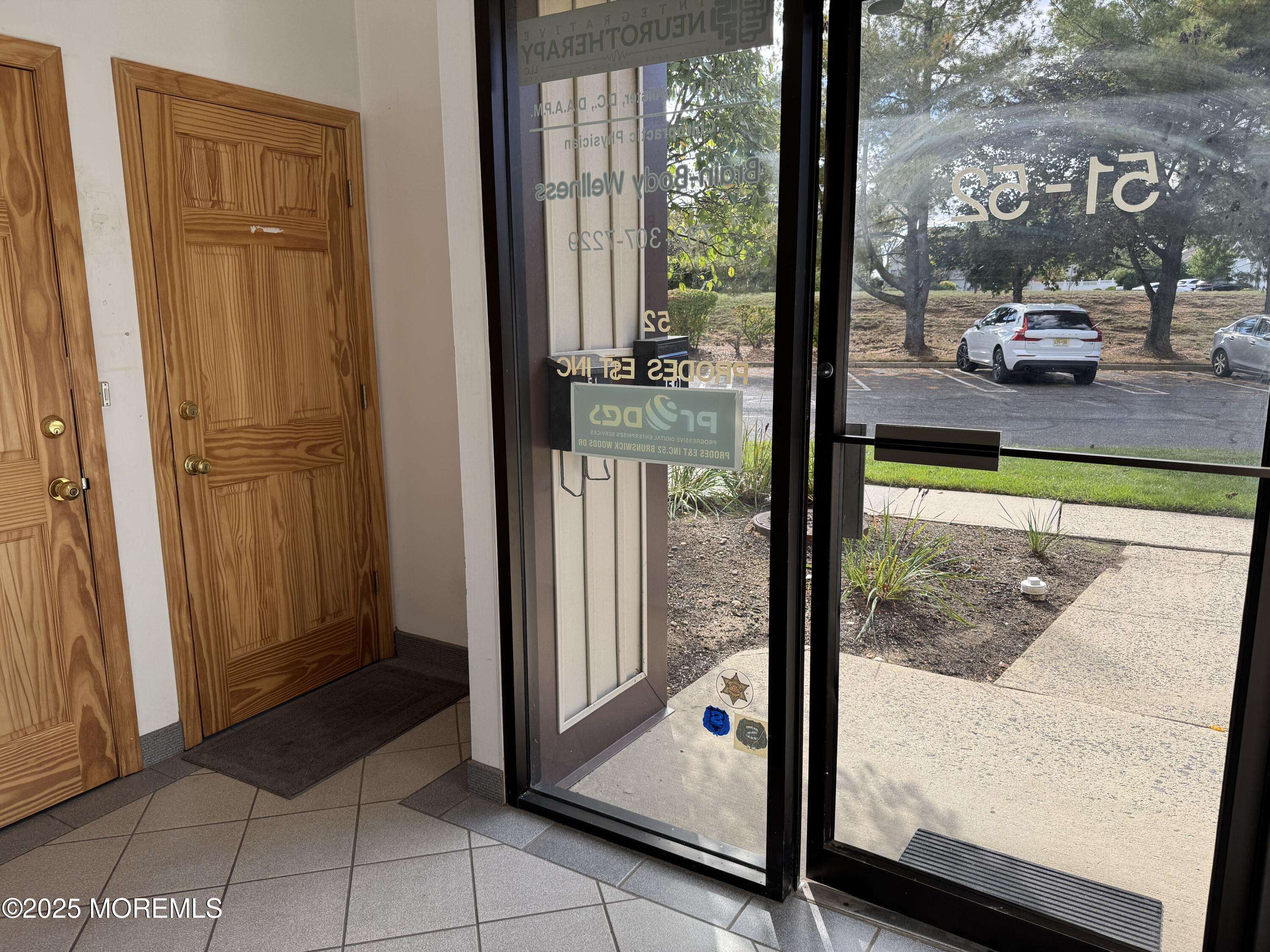 East Brunswick, NJ 08816,52 Brunswick Woods Drive