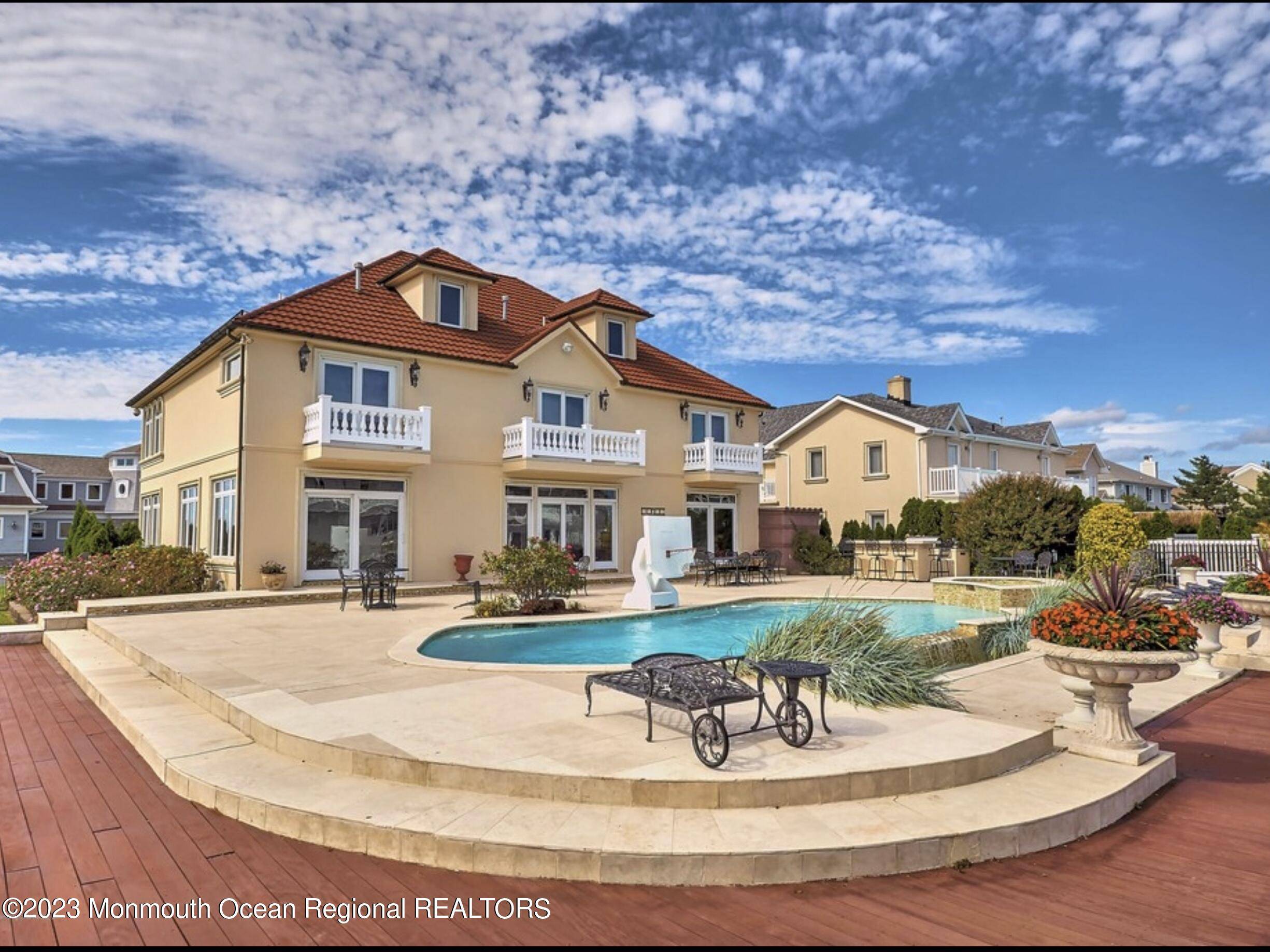 Mantoloking, NJ 08738,220 Pointe Drive