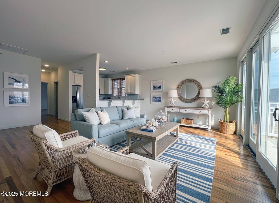 Point Pleasant, NJ 08742,865 Arnold Avenue