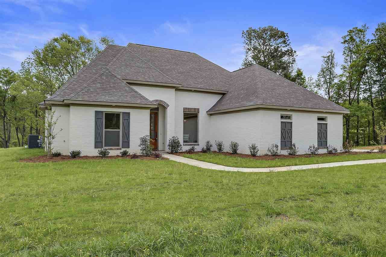 Florence, MS 39073,332 Driftwood Lane