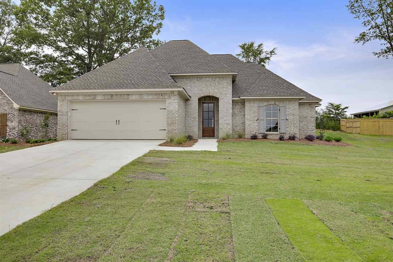 Canton, MS 39046,160 Sweetbriar Circle