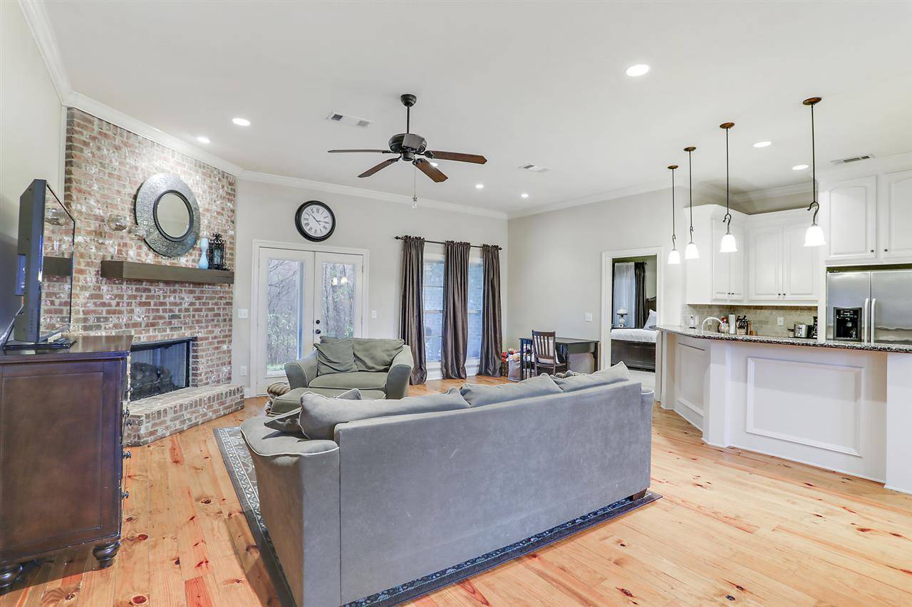 Brandon, MS 39047,186 Amethyst Drive