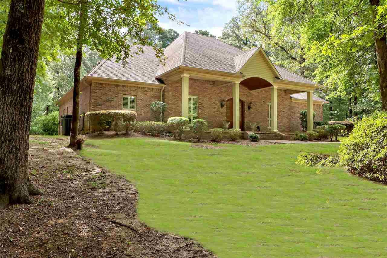 Raymond, MS 39154,1110 Suzanna Drive