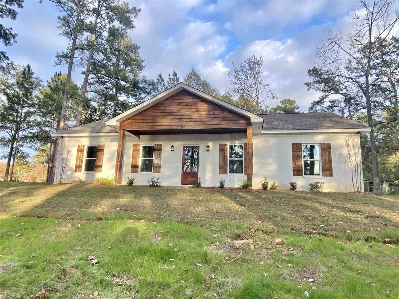 Florence, MS 39073,105 Lakeland Drive
