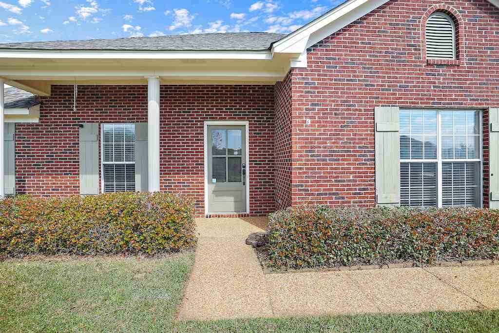 Florence, MS 39073,507 Roxbury Place