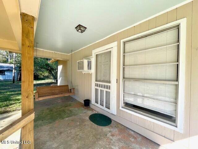 Wesson, MS 39191,1047 Pearl Valley Road