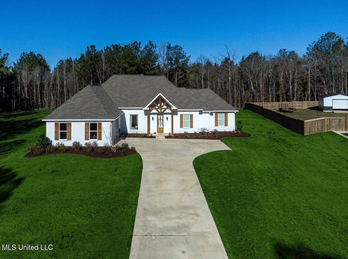 Brandon, MS 39042,1656 Old Lake Road