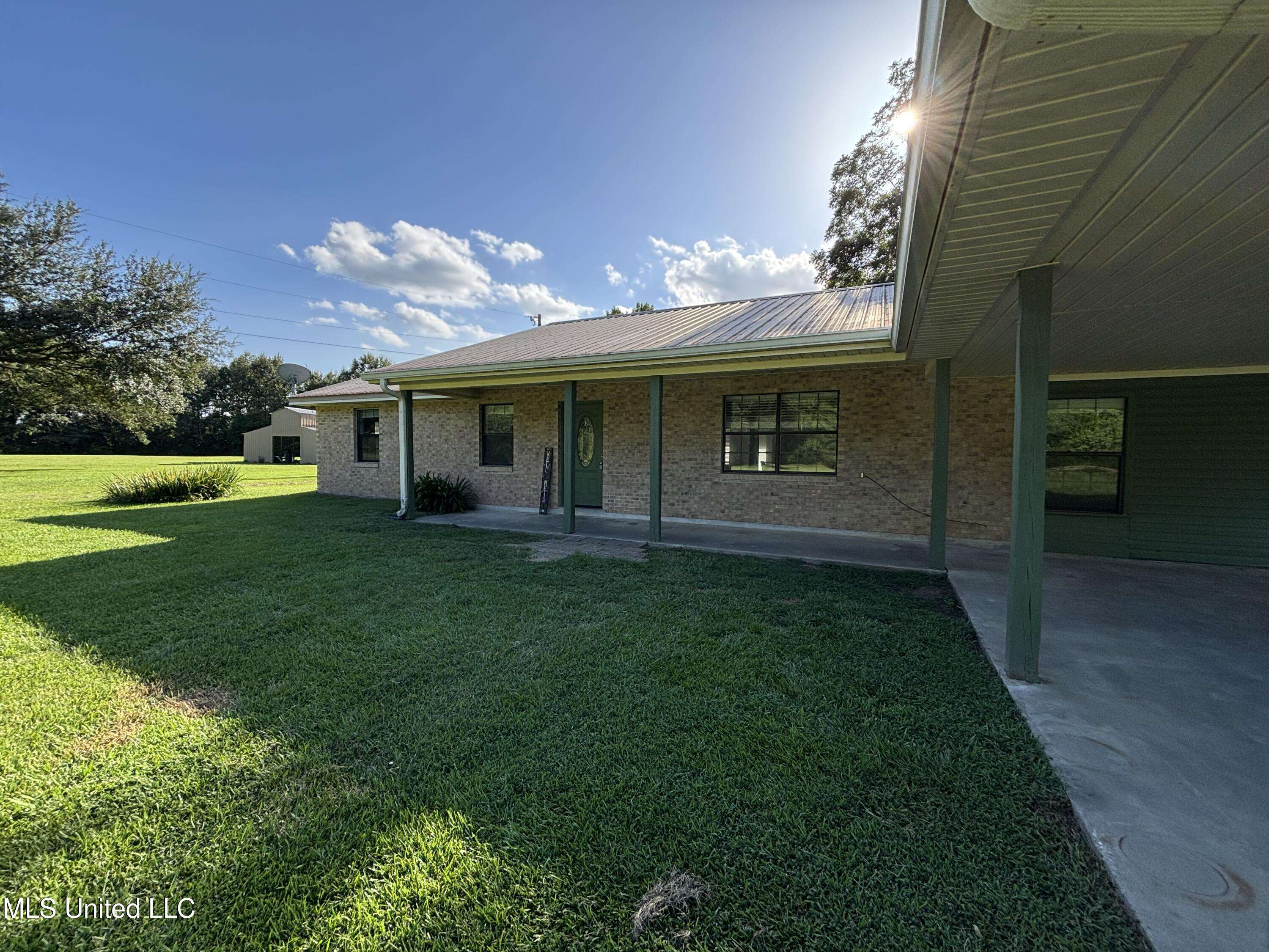 Carriere, MS 39426,726 Henleyfield Mcneill Road