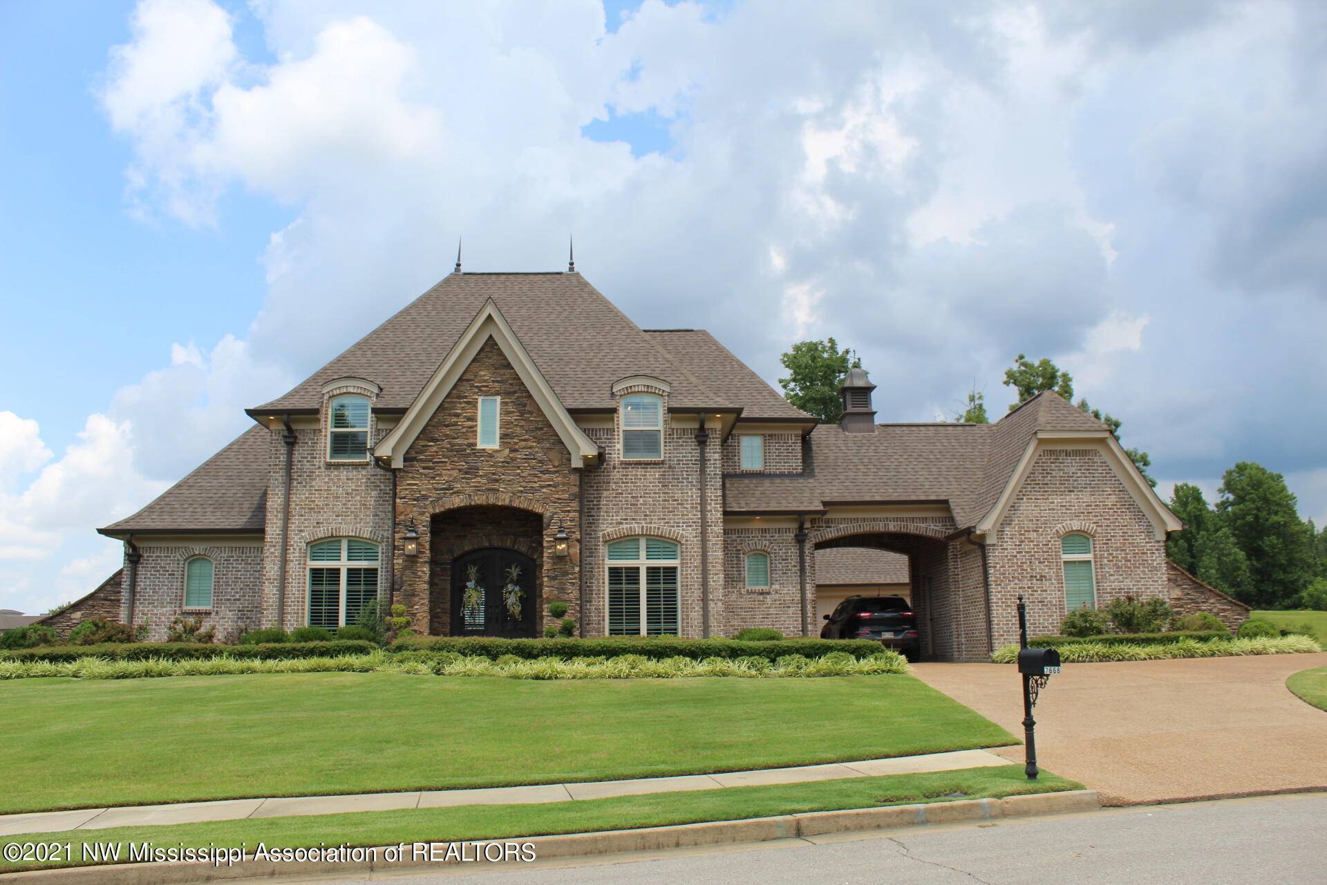 Olive Branch, MS 38654,0 Rowlett Drive