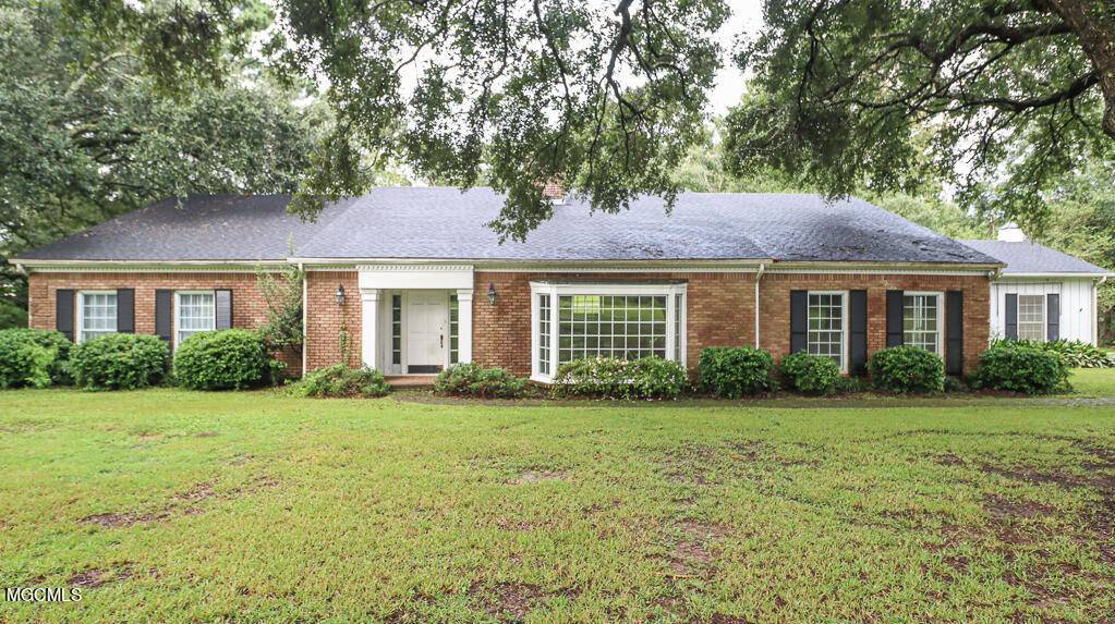 Pass Christian, MS 39571,7423 Lazy Acres Road