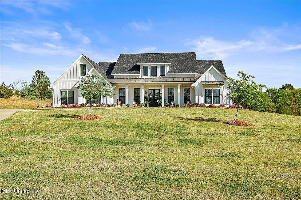 Florence, MS 39073,305 Driftwood Lane