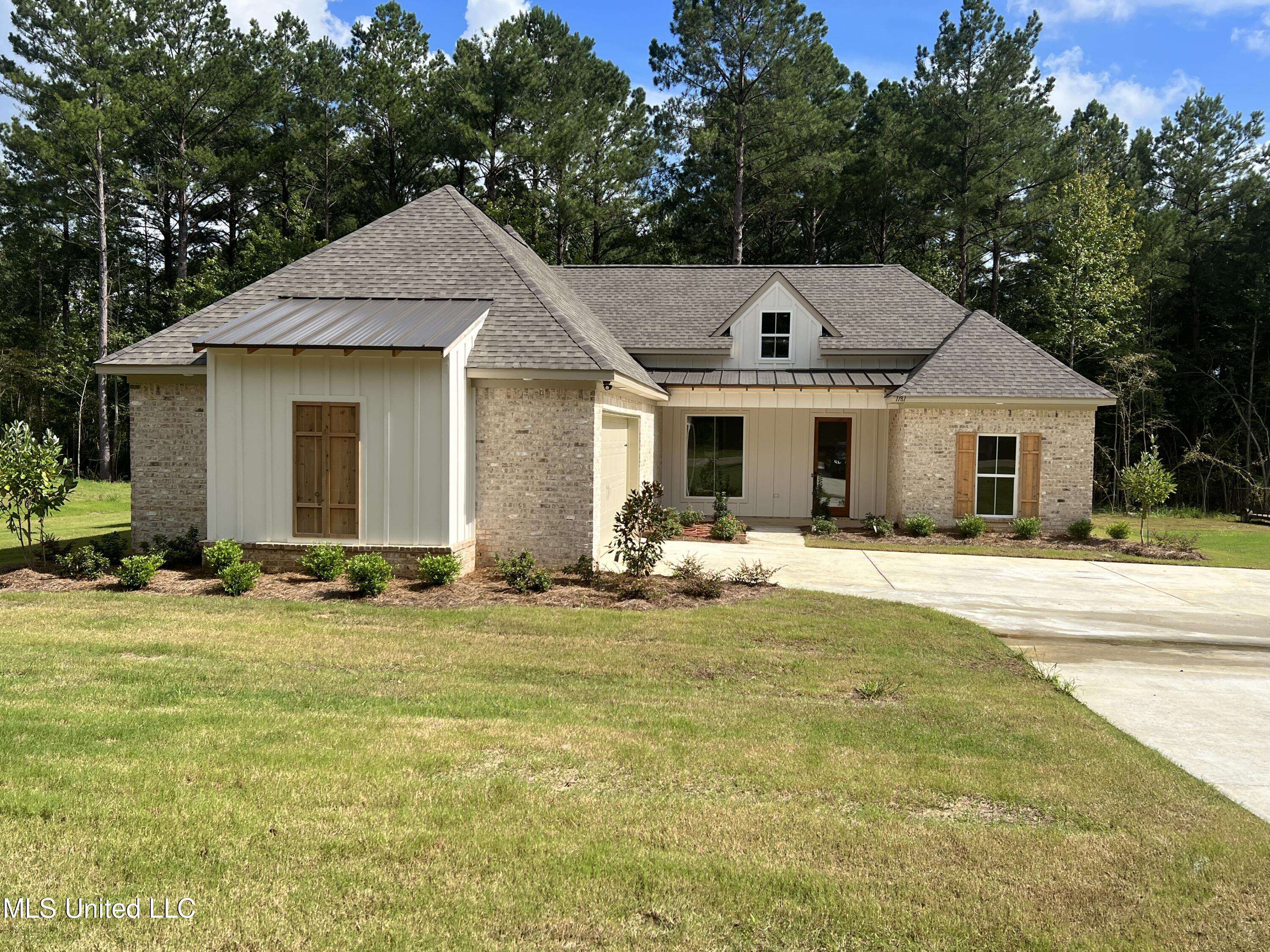 Brandon, MS 39042,1181 Sanctuary Drive