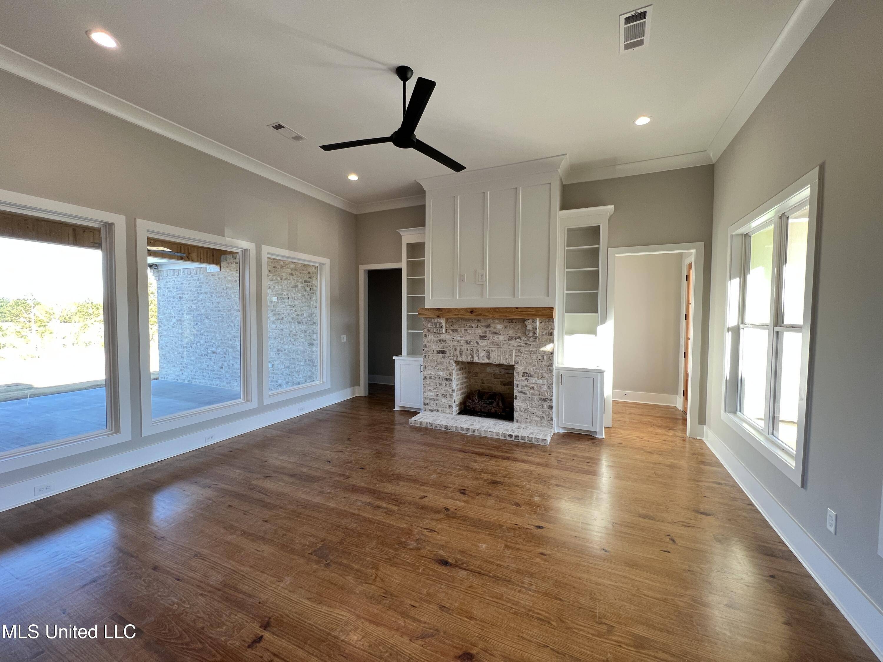 Brandon, MS 39047,153 Landry Drive