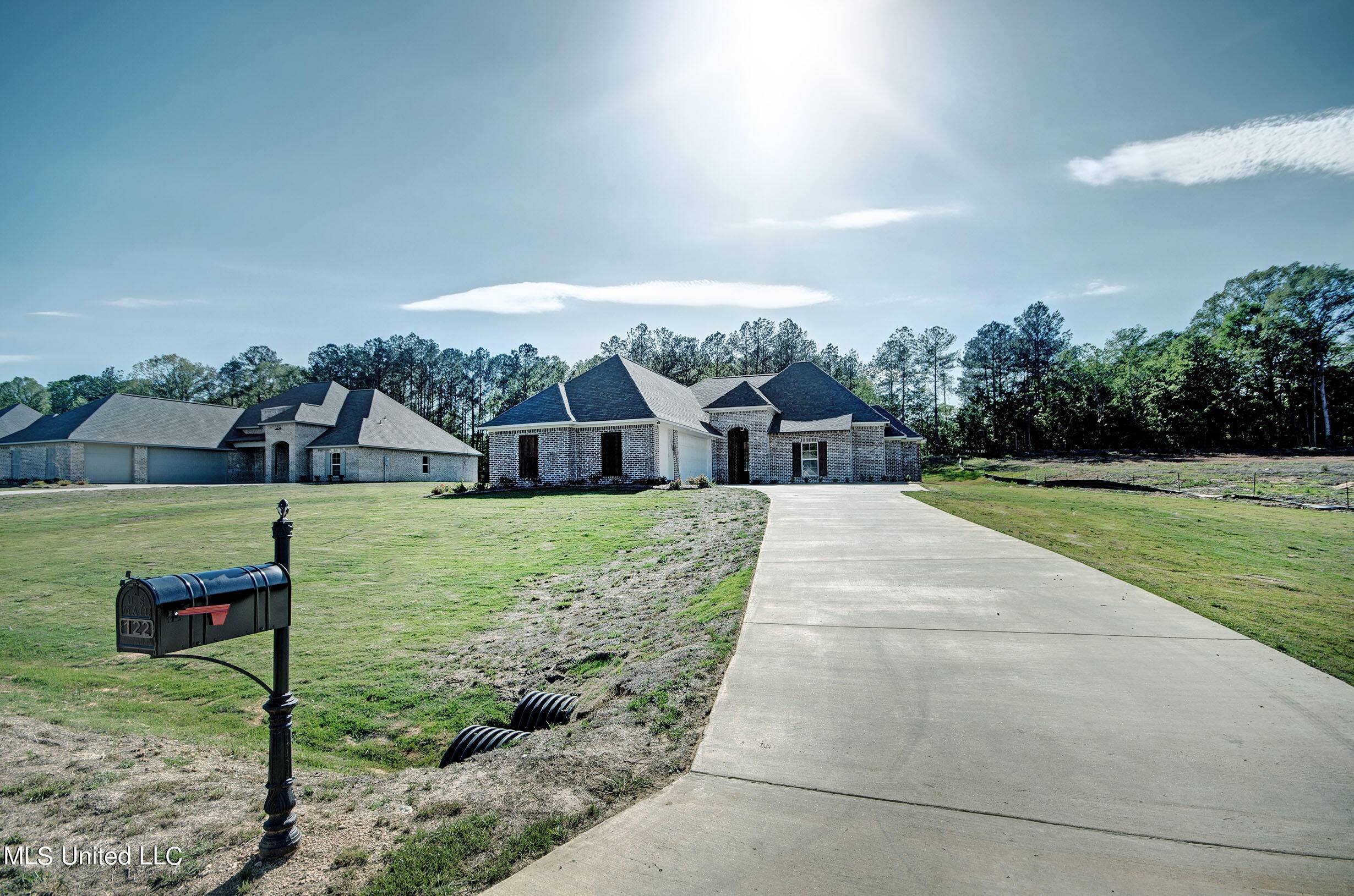 Pearl, MS 39208,122 Richburg Court