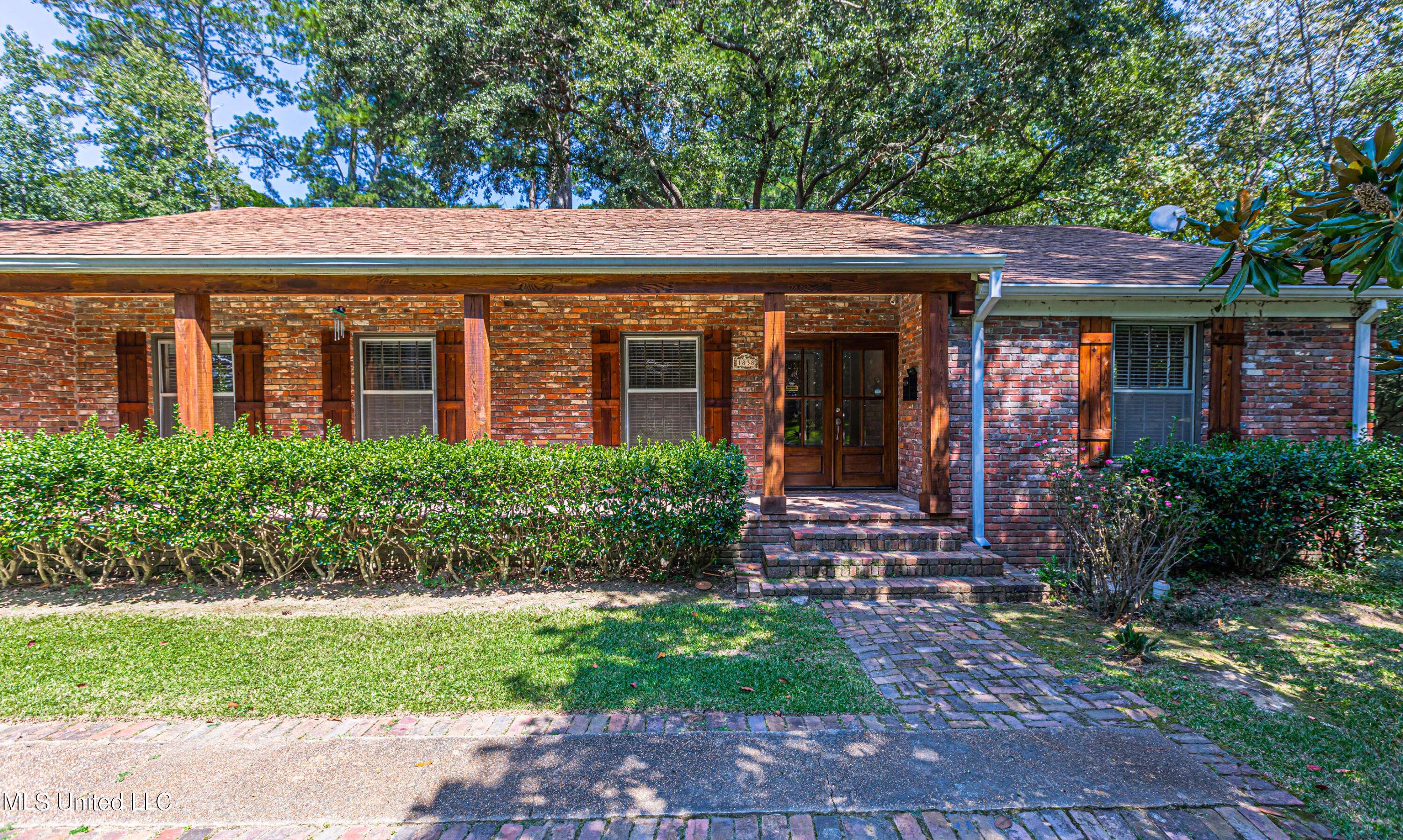 Jackson, MS 39211,1838 Aztec Drive