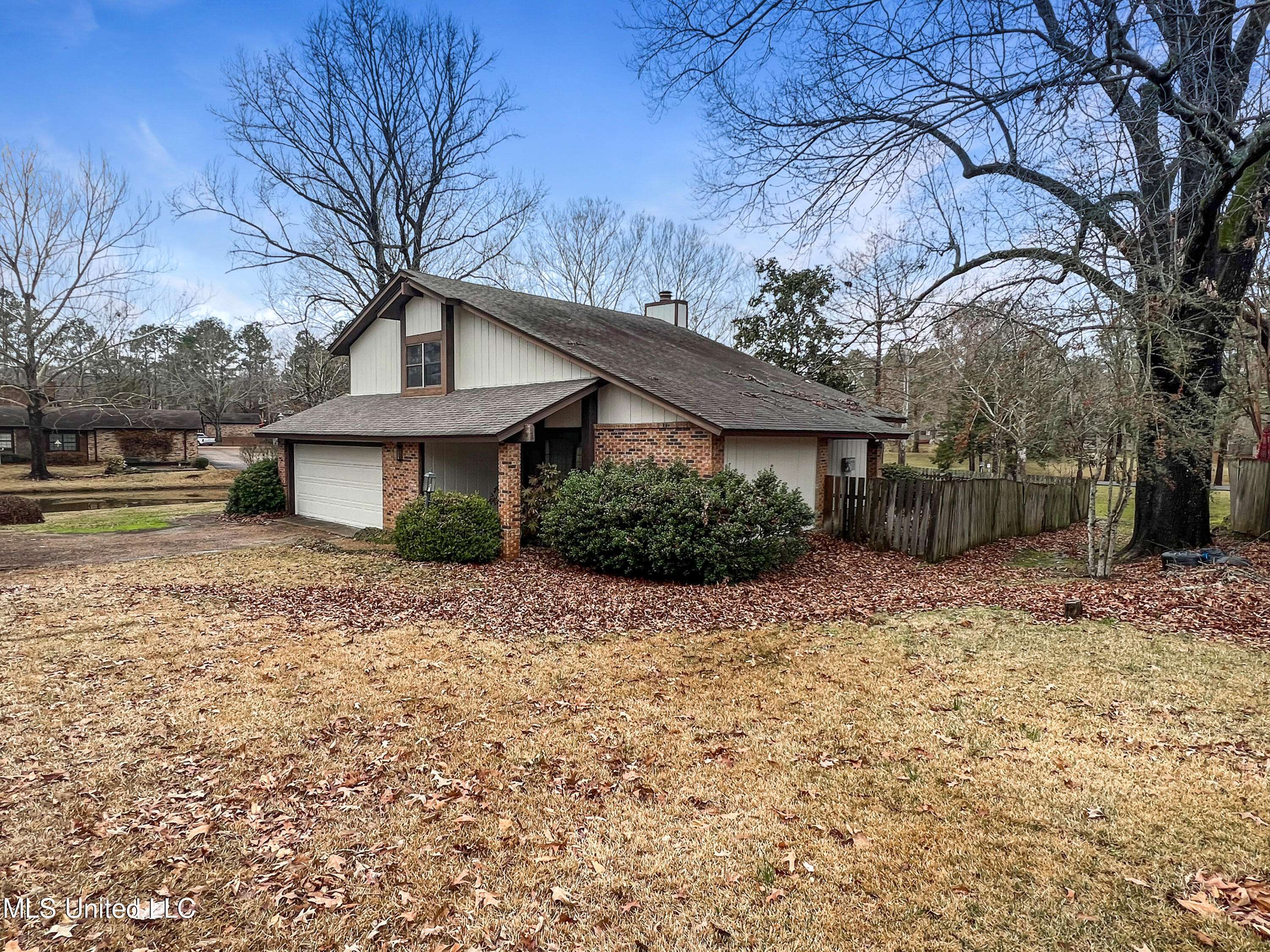 Clinton, MS 39056,4 Quail Cove