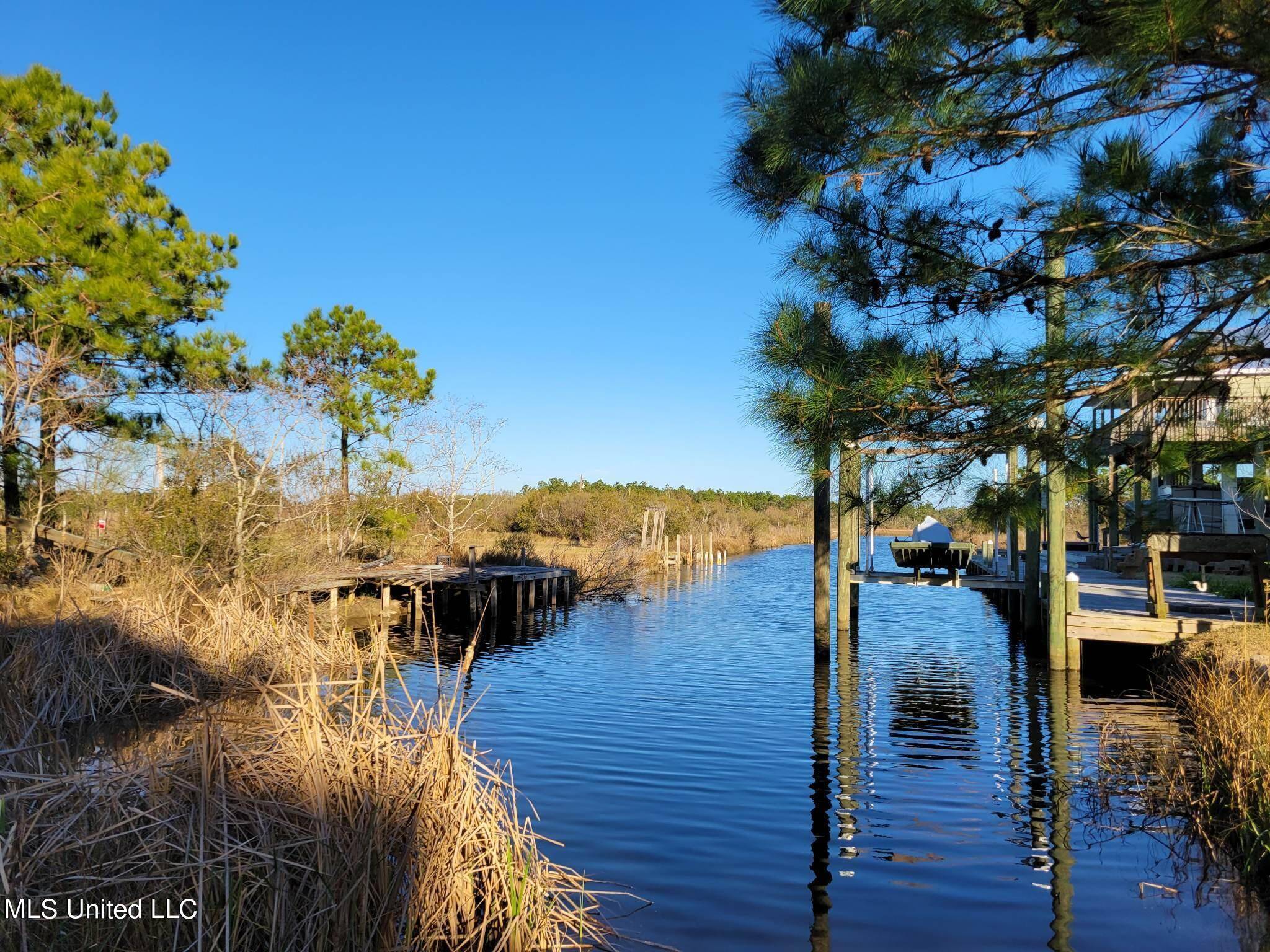 Bay Saint Louis, MS 39520,3132 St Ann Drive