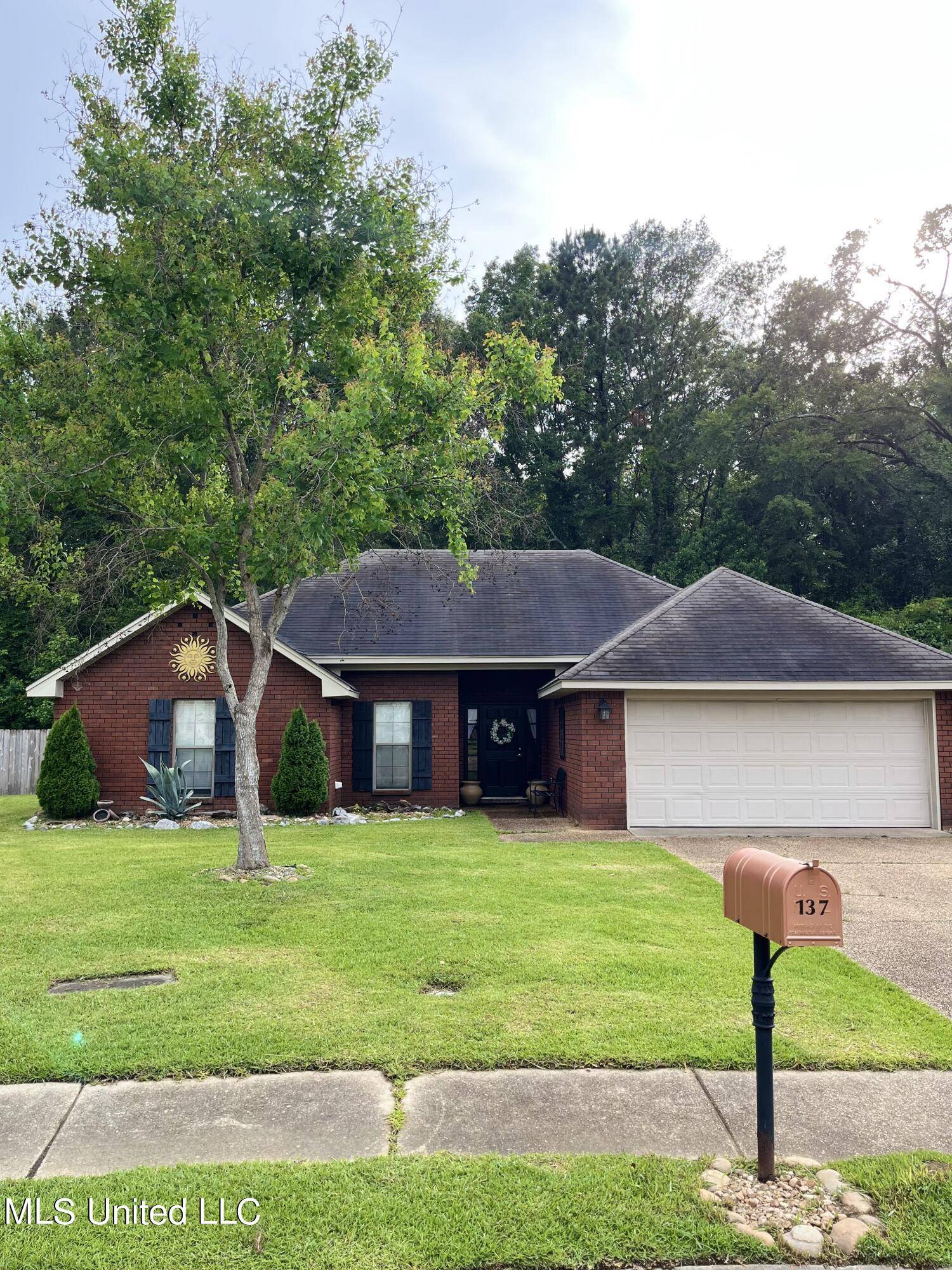 Richland, MS 39218,137 Copper Lane