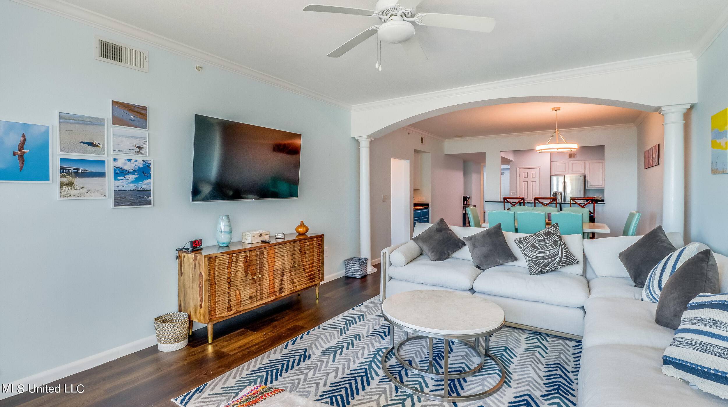 Gulfport, MS 39507,2230 Beach Drive #304