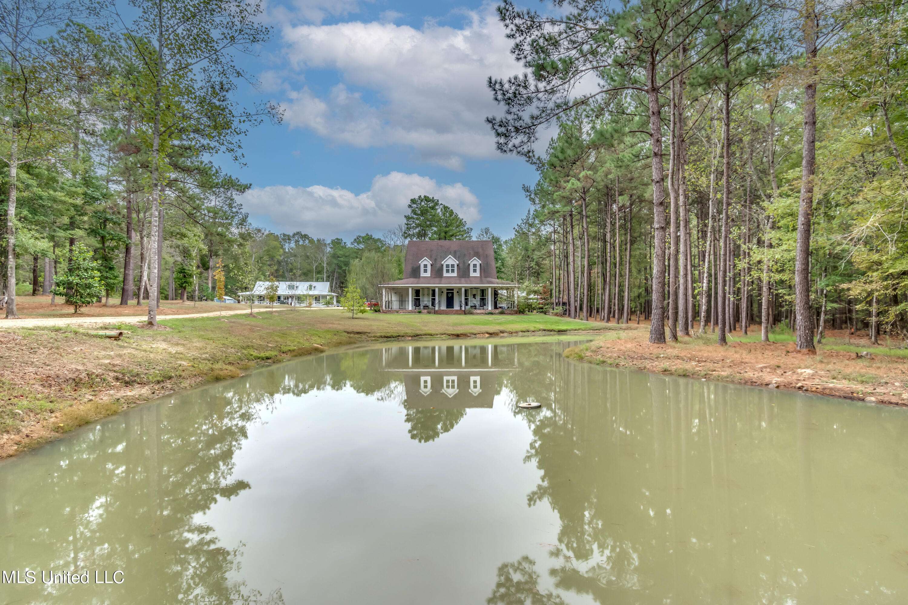 Brandon, MS 39042,124 Oak Tree Lane