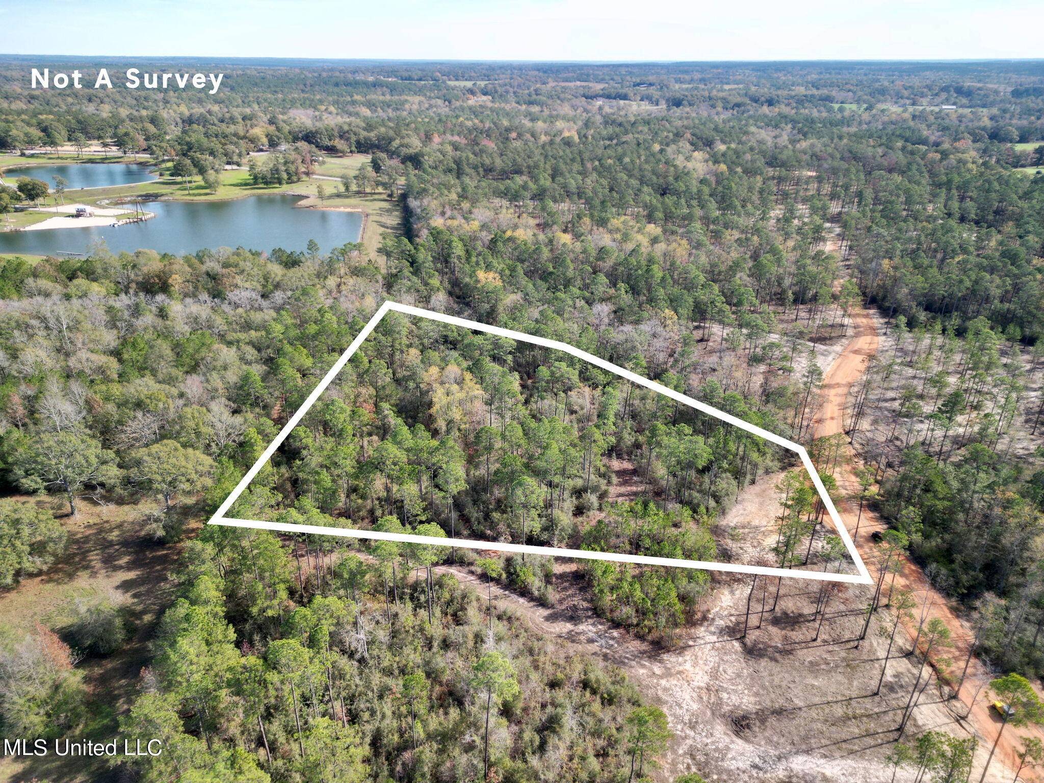 Poplarville, MS 39470,16 Laughlin Lane