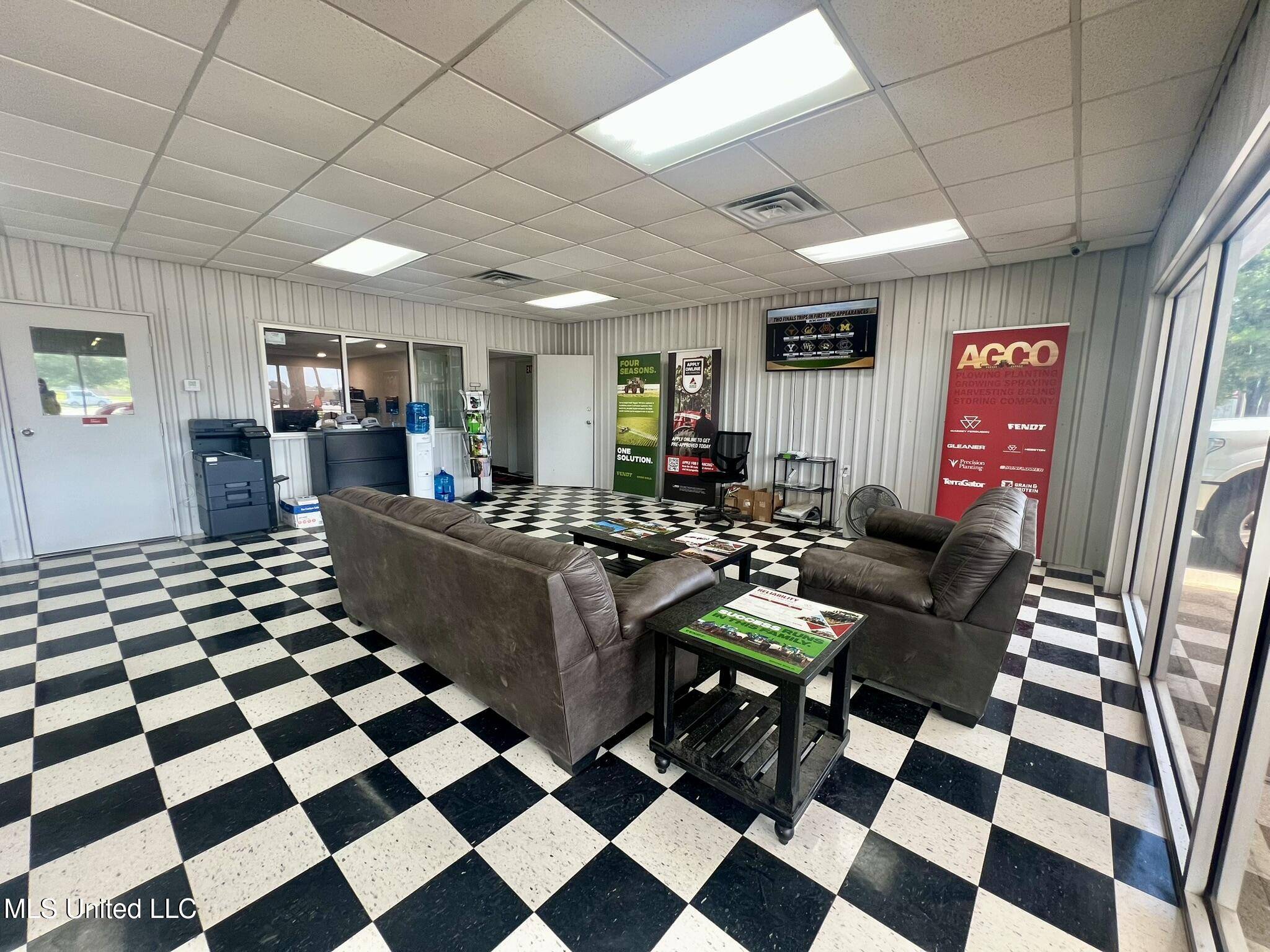 Cleveland, MS 38732,3612 Highway 61