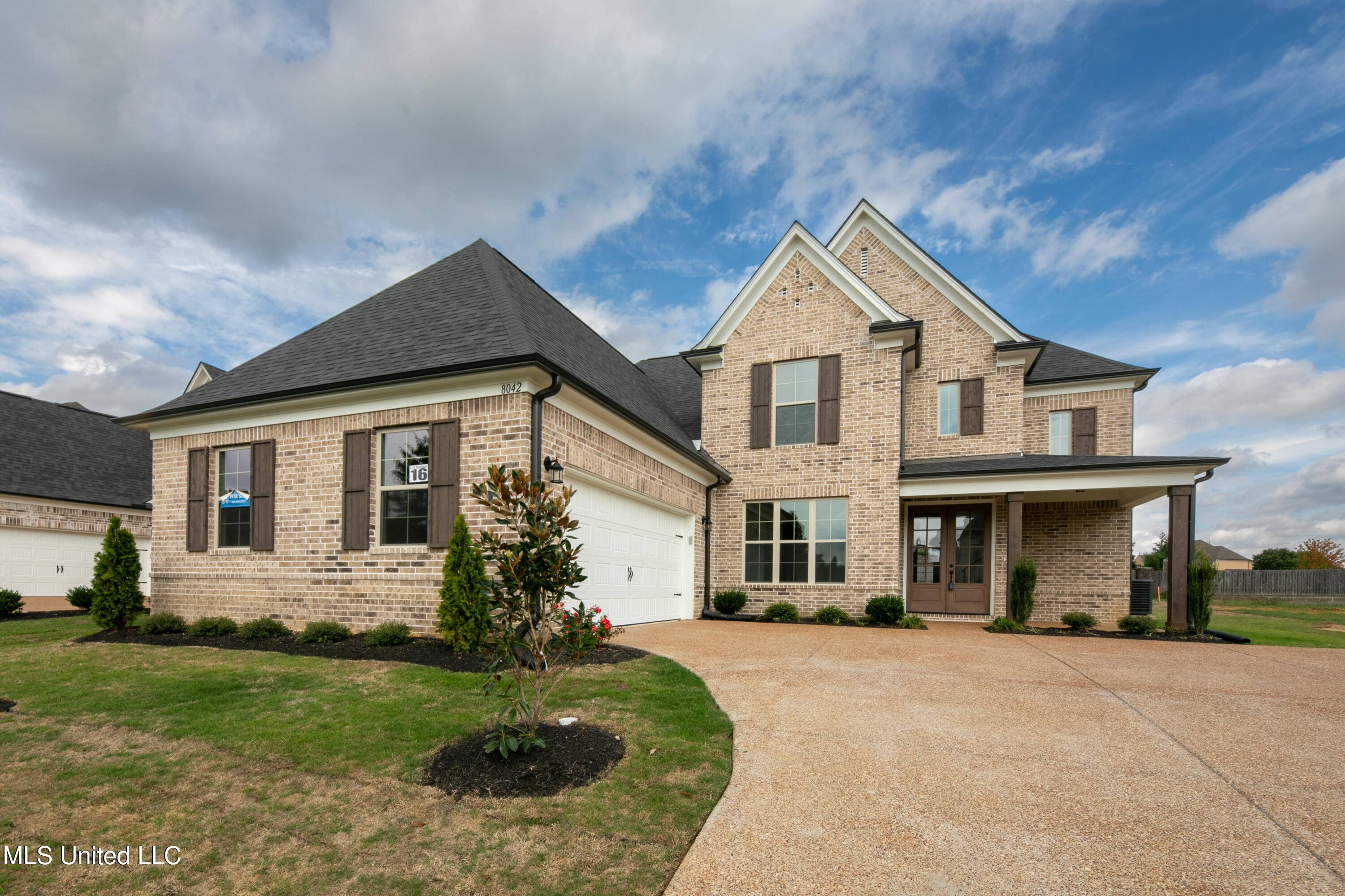 Olive Branch, MS 38654,8042 Old Addison Drive