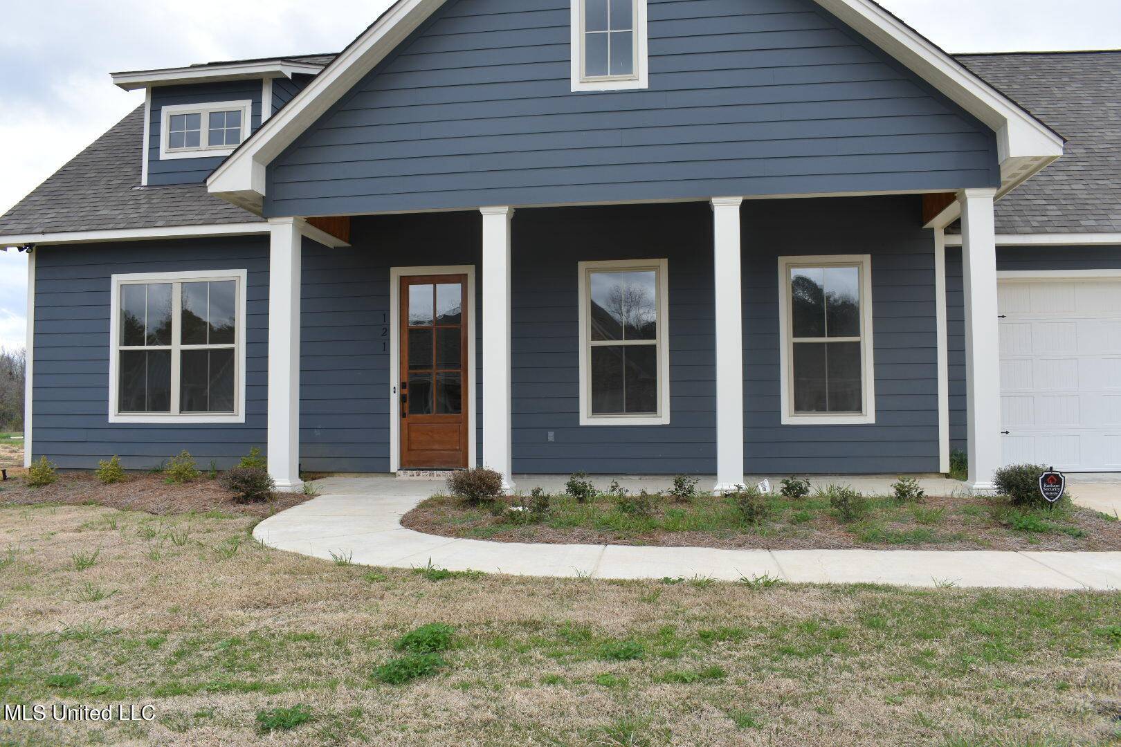 Clinton, MS 39056,121 Trace Pointe Place