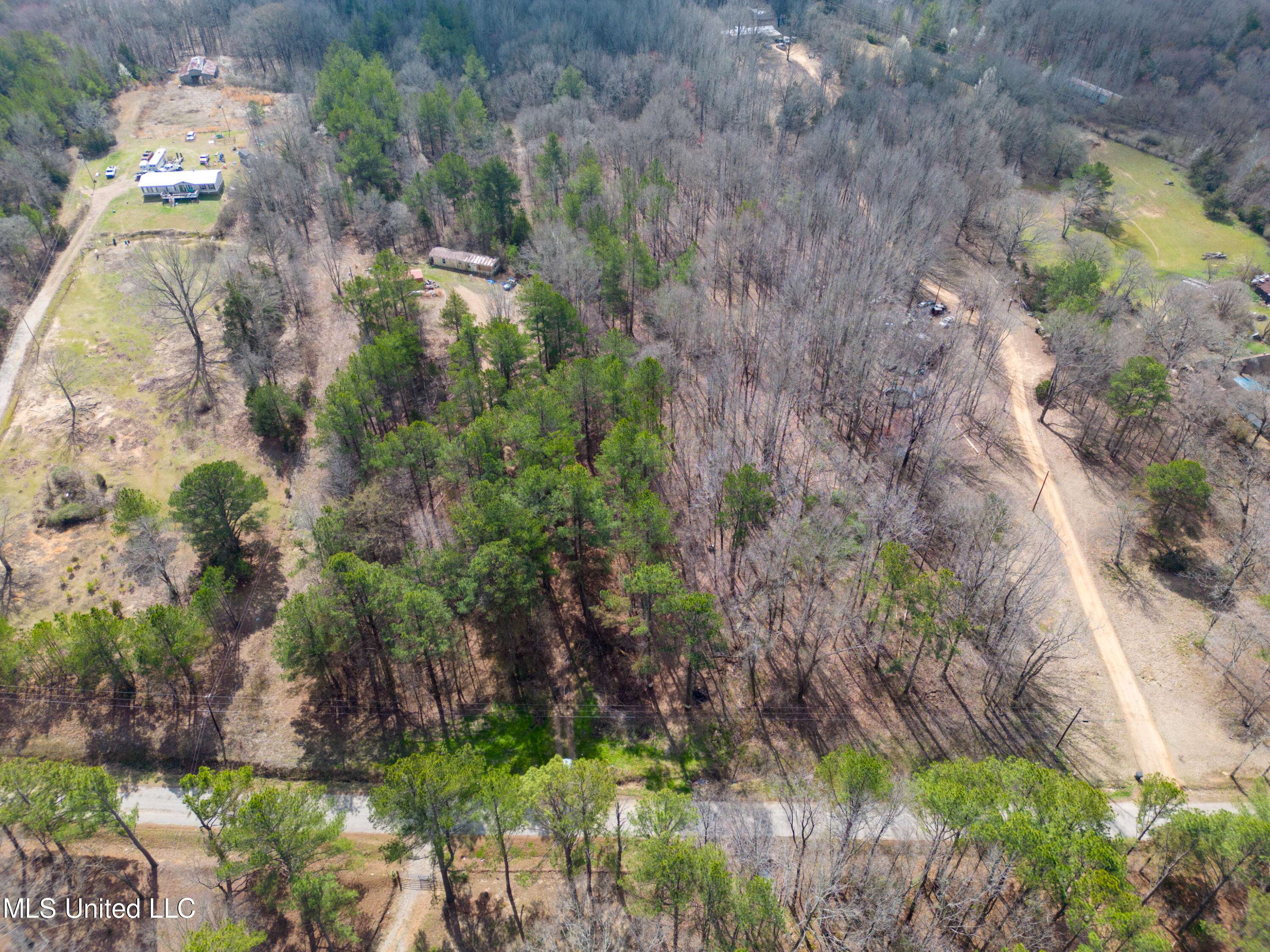 Byhalia, MS 38611,285 Rebecca Drive