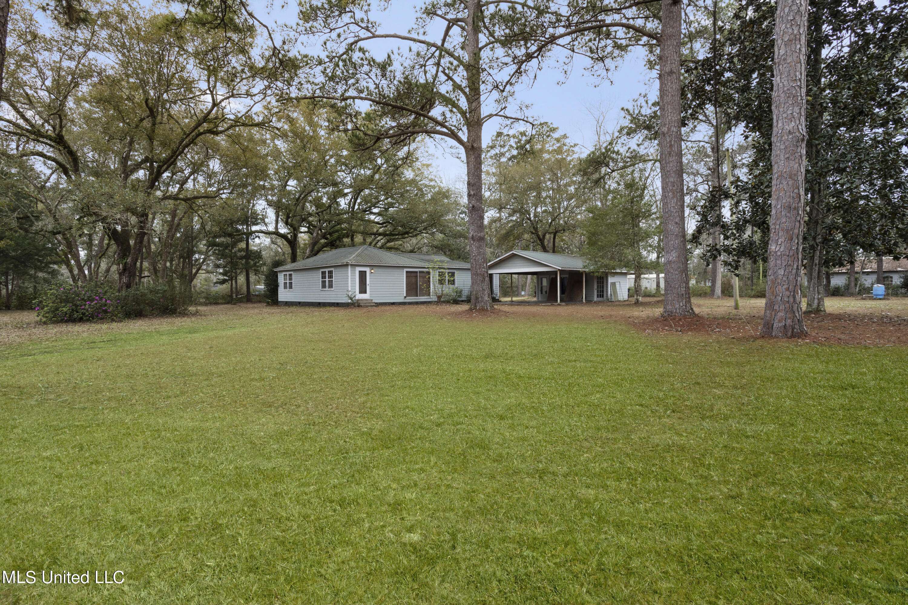 Vancleave, MS 39565,10117 John'S Bayou Road