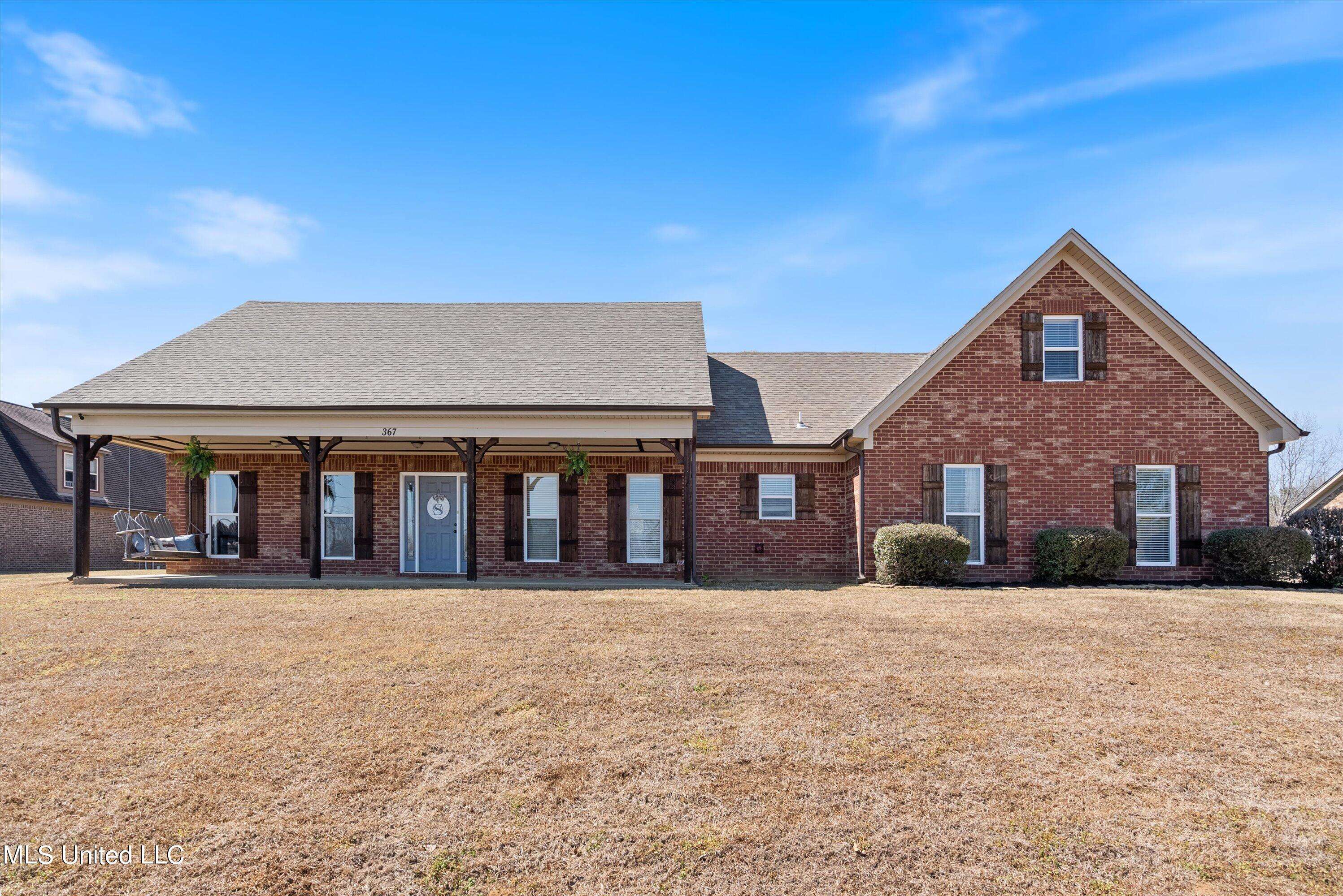 Byhalia, MS 38611,367 W Byhalia Creek Farms Road #R