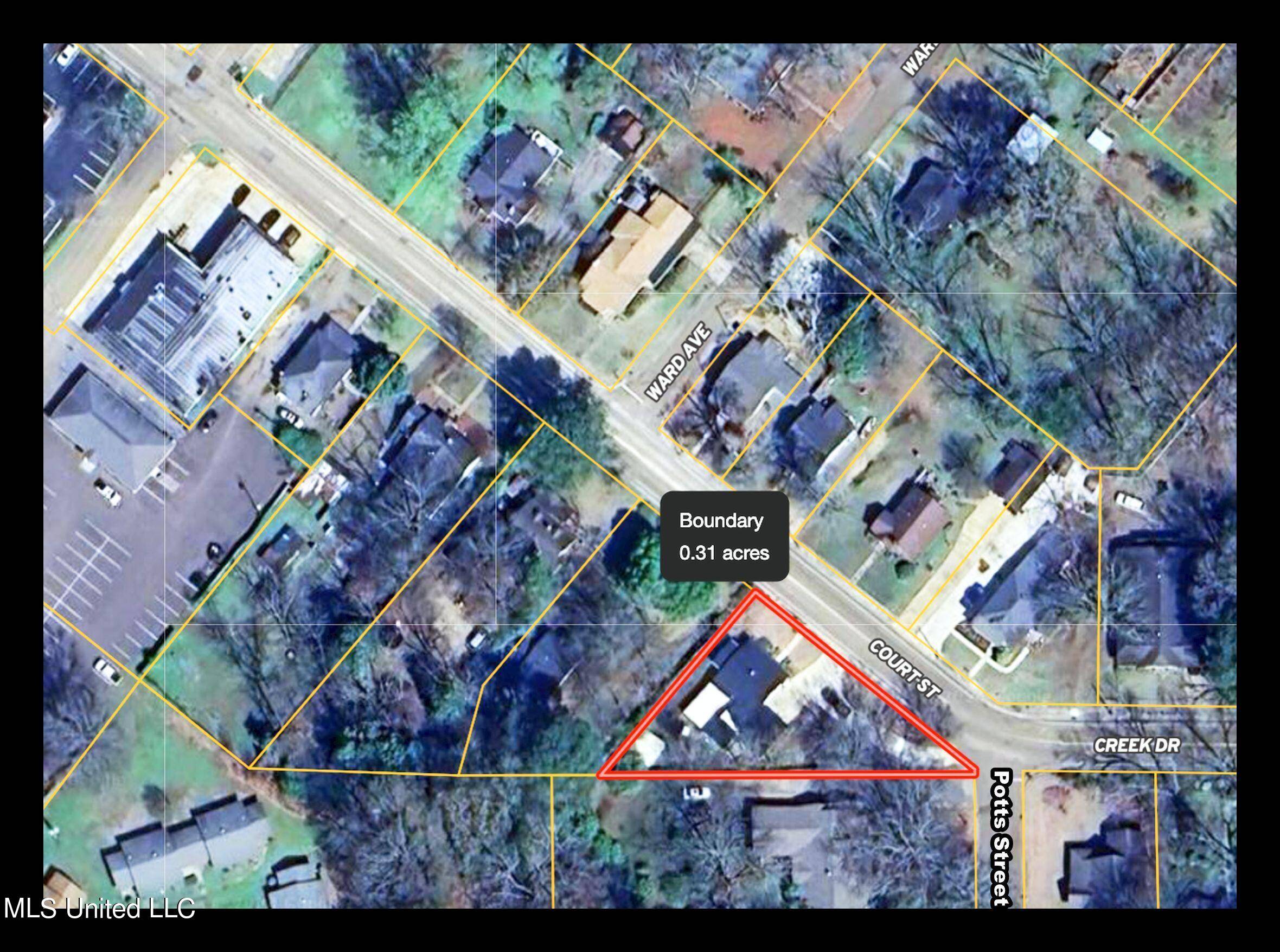 Batesville, MS 38606,116 Court Street