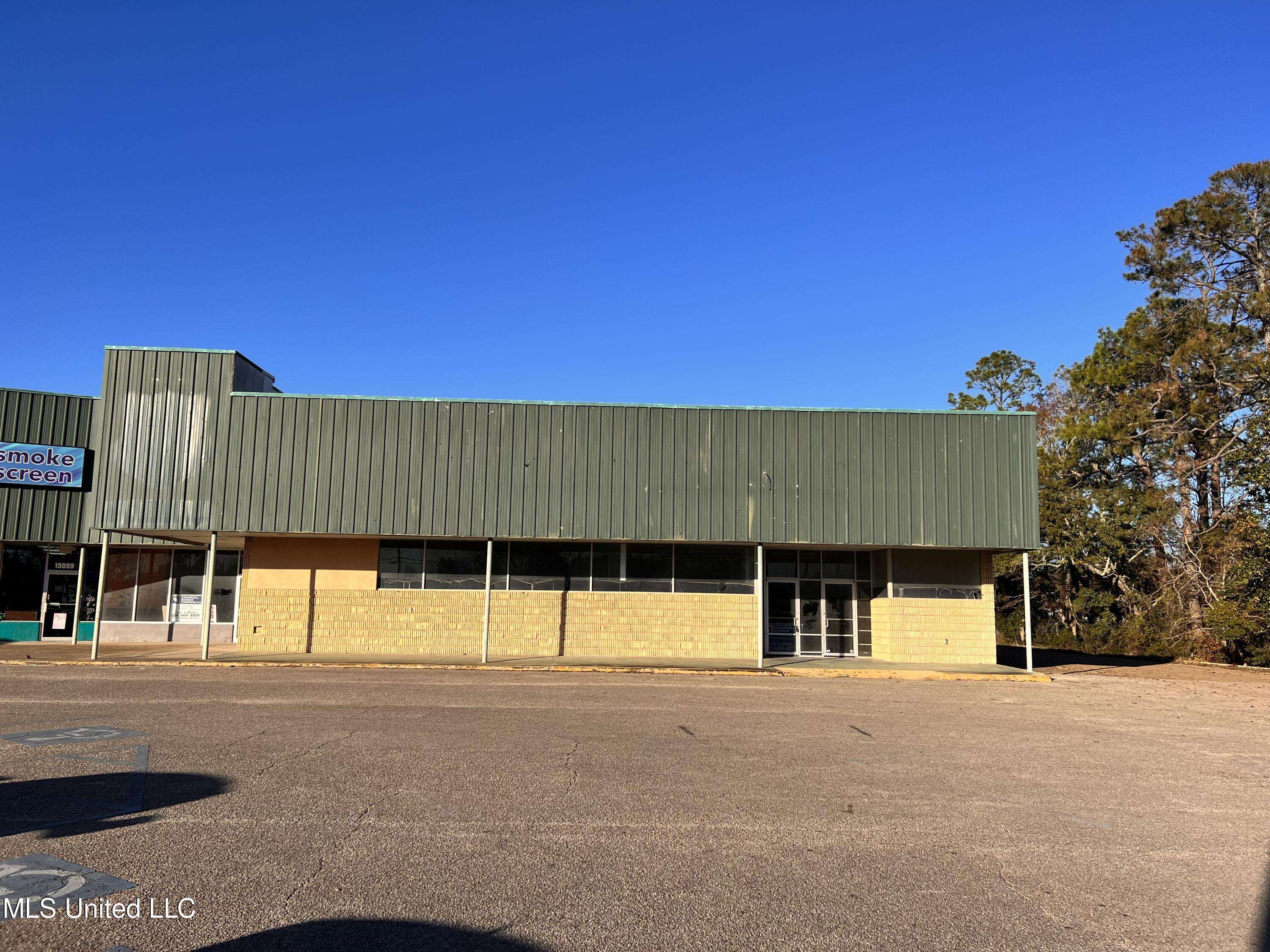 Long Beach, MS 39560,19099 Pineville Road #J