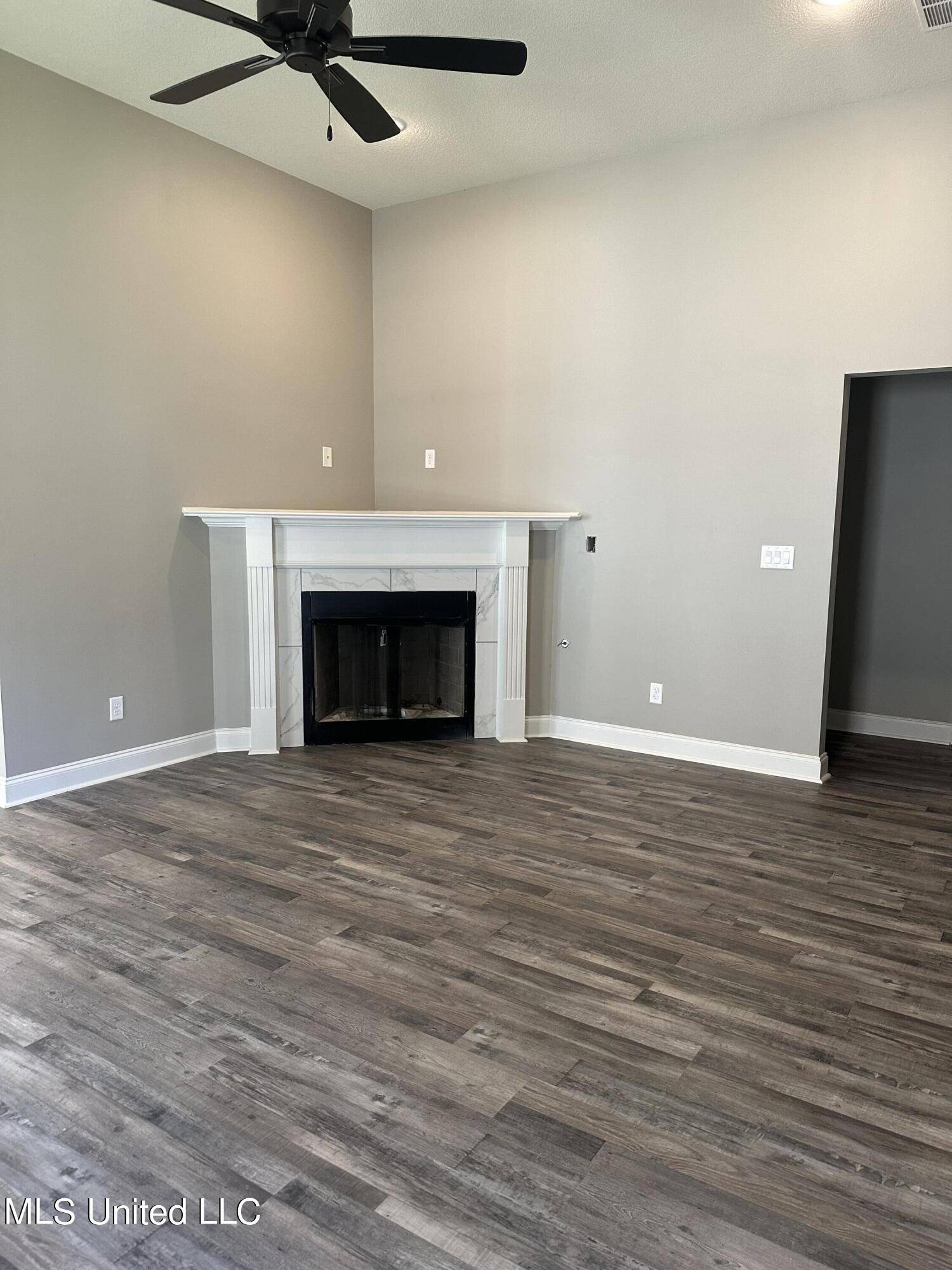 Southaven, MS 38671,300 Flower Garden Drive