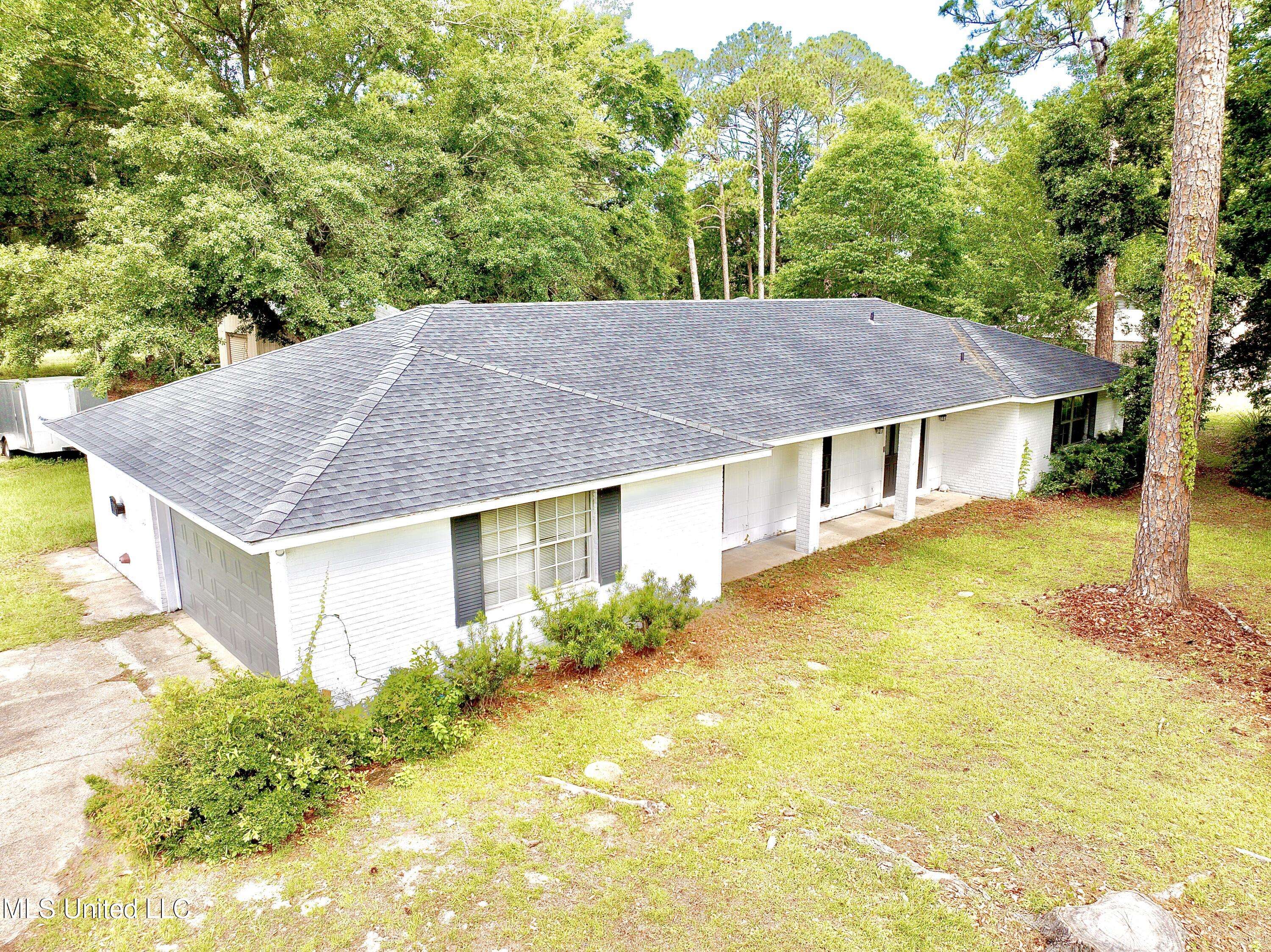 Ocean Springs, MS 39564,103 Braeburn Drive